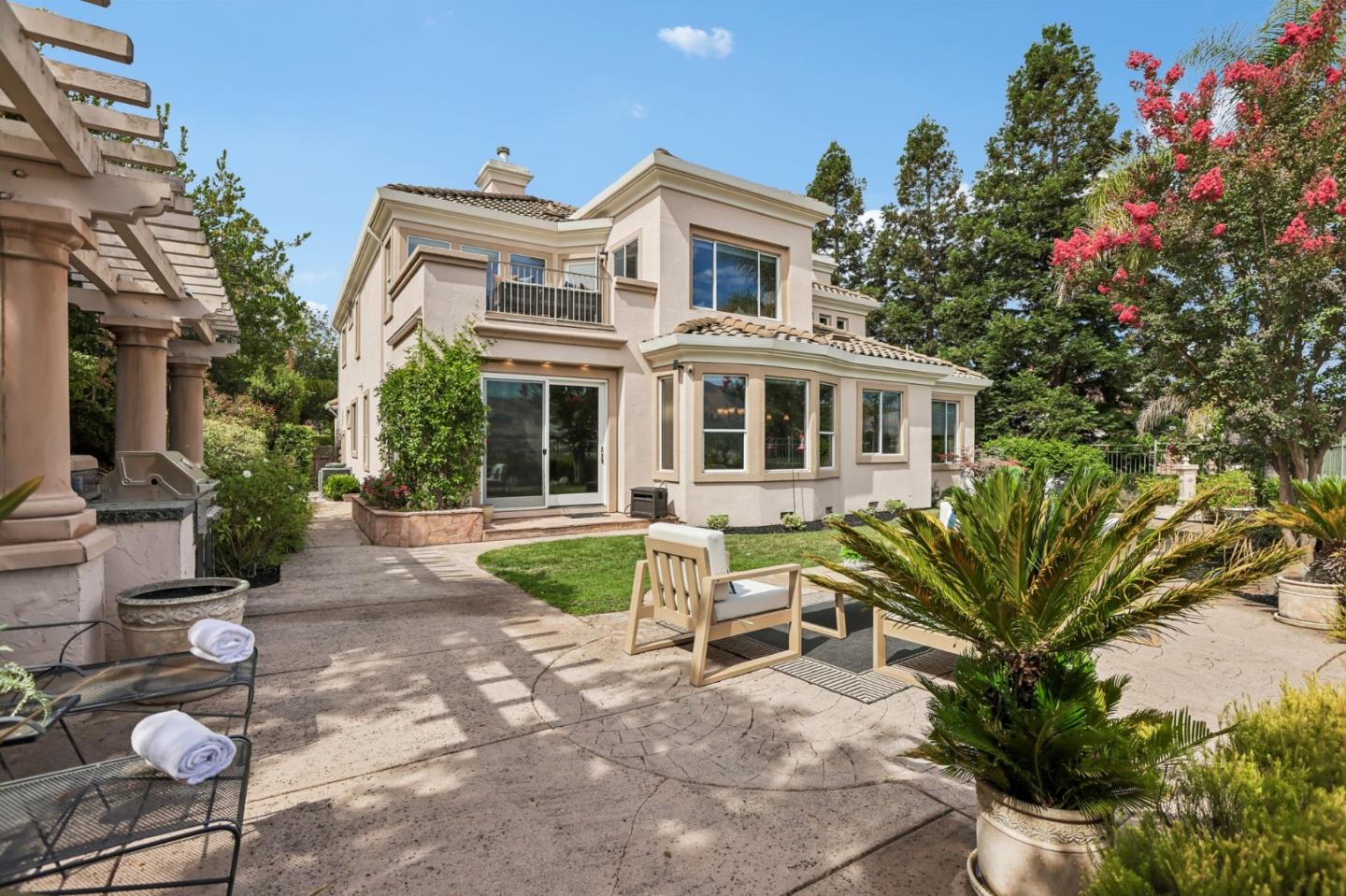 5544 Morningside DR