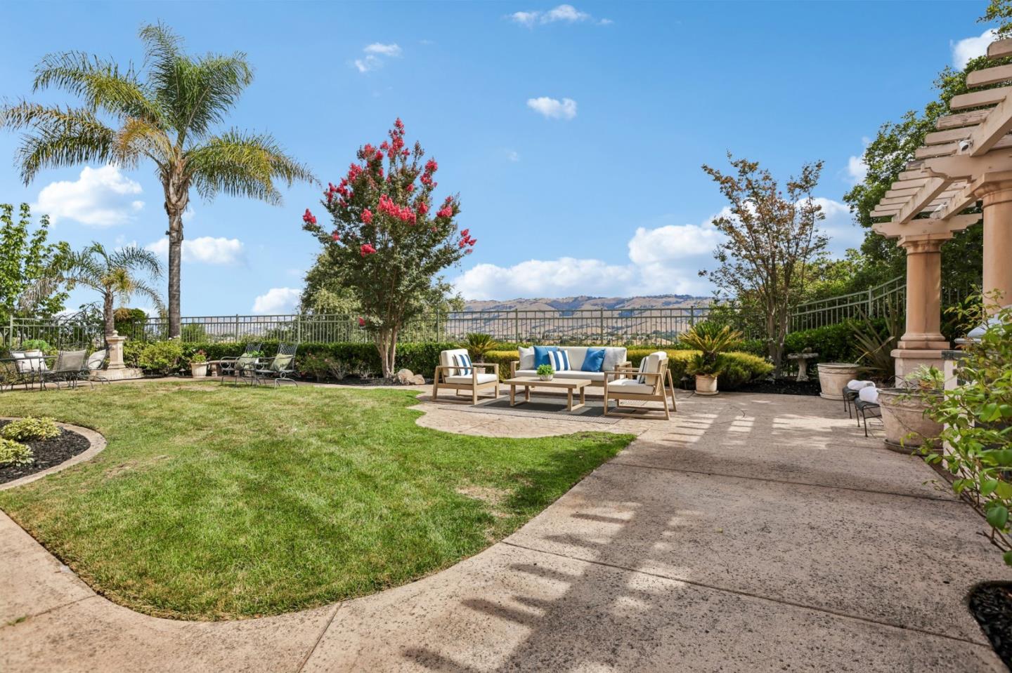 5544 Morningside DR