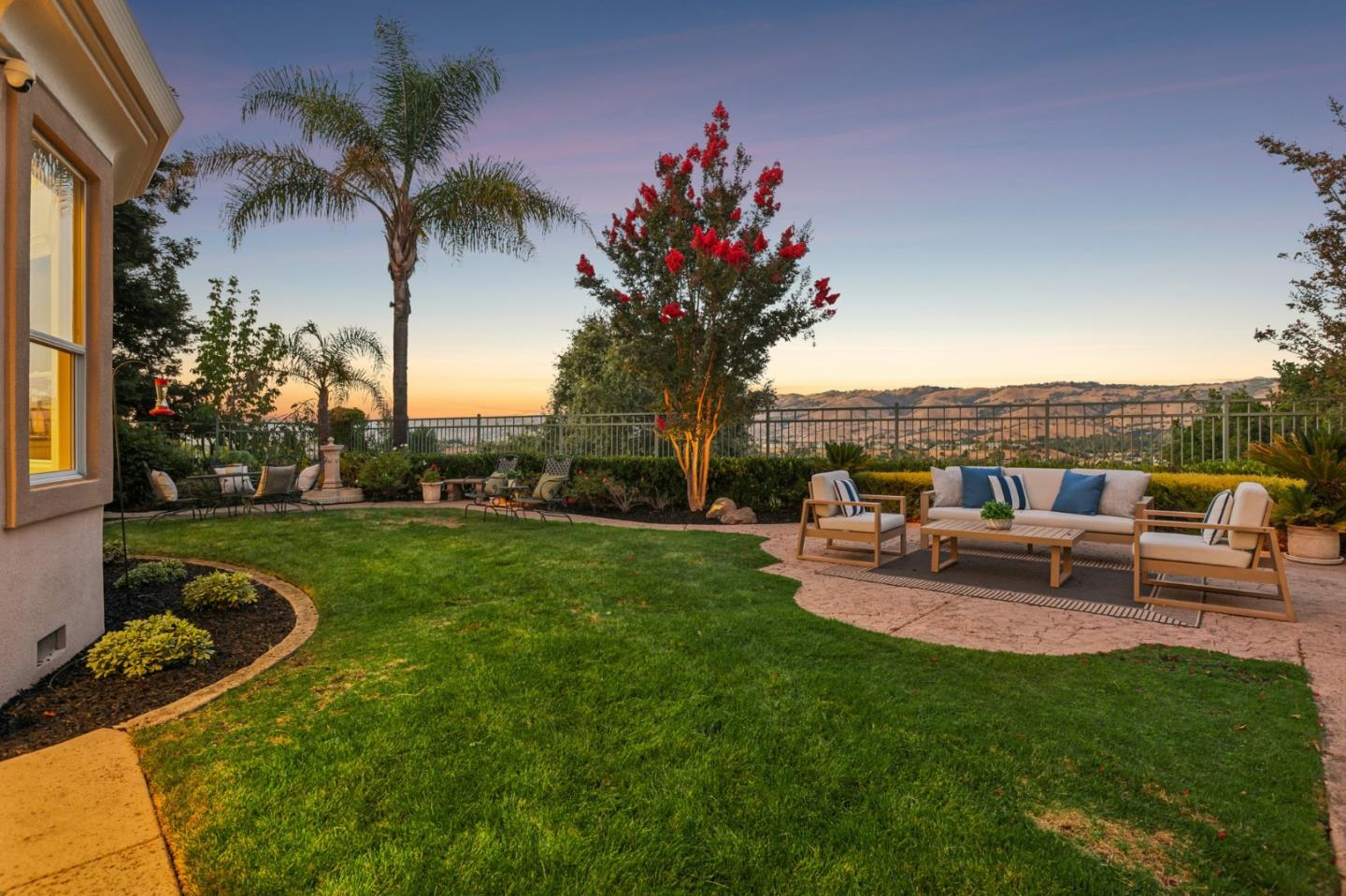 5544 Morningside DR