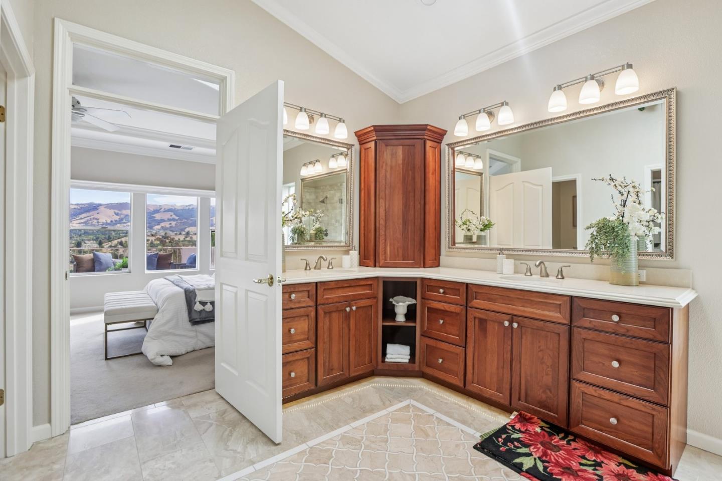 5544 Morningside DR