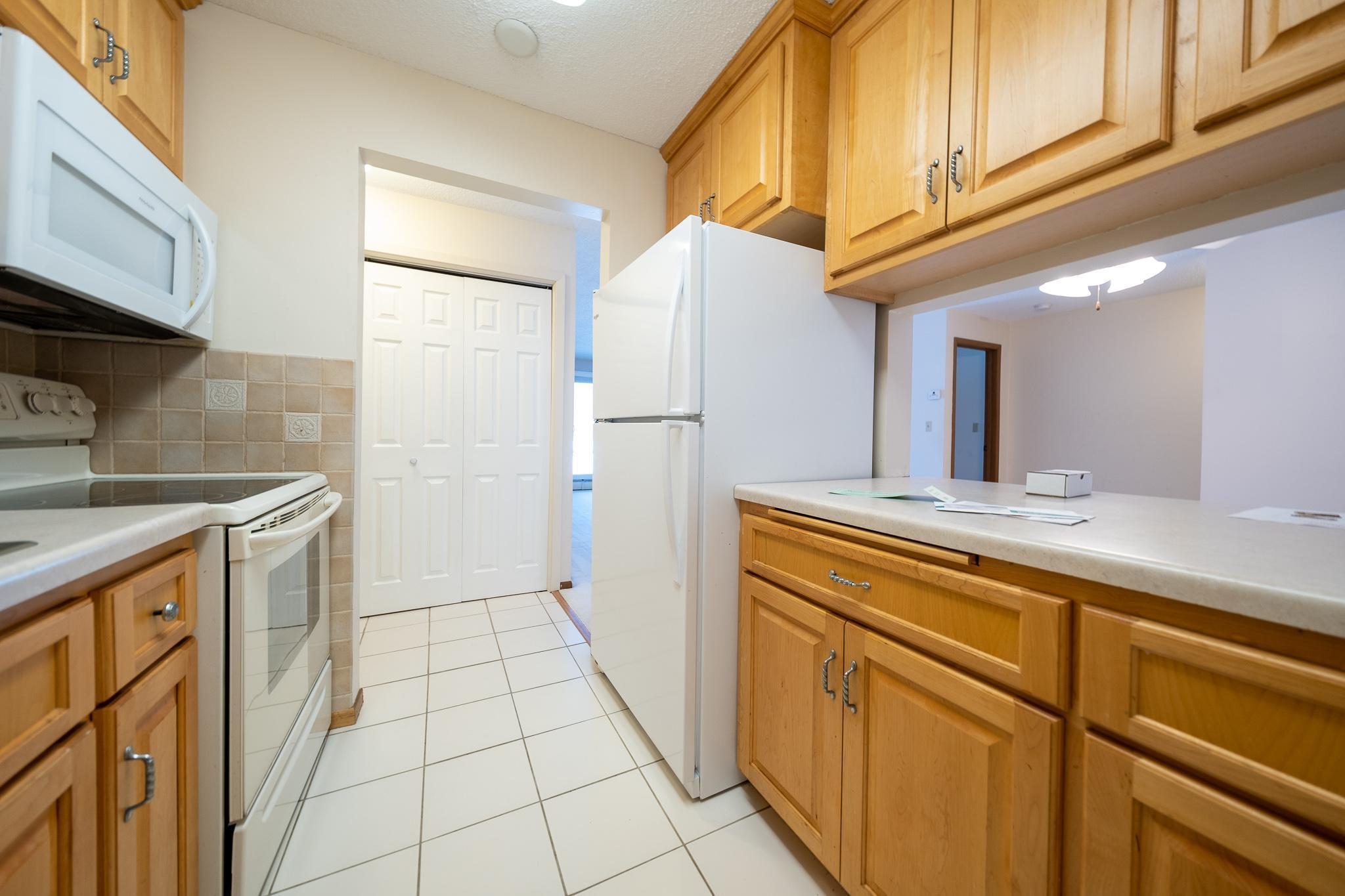 35 Nathan Lane N Unit: 116