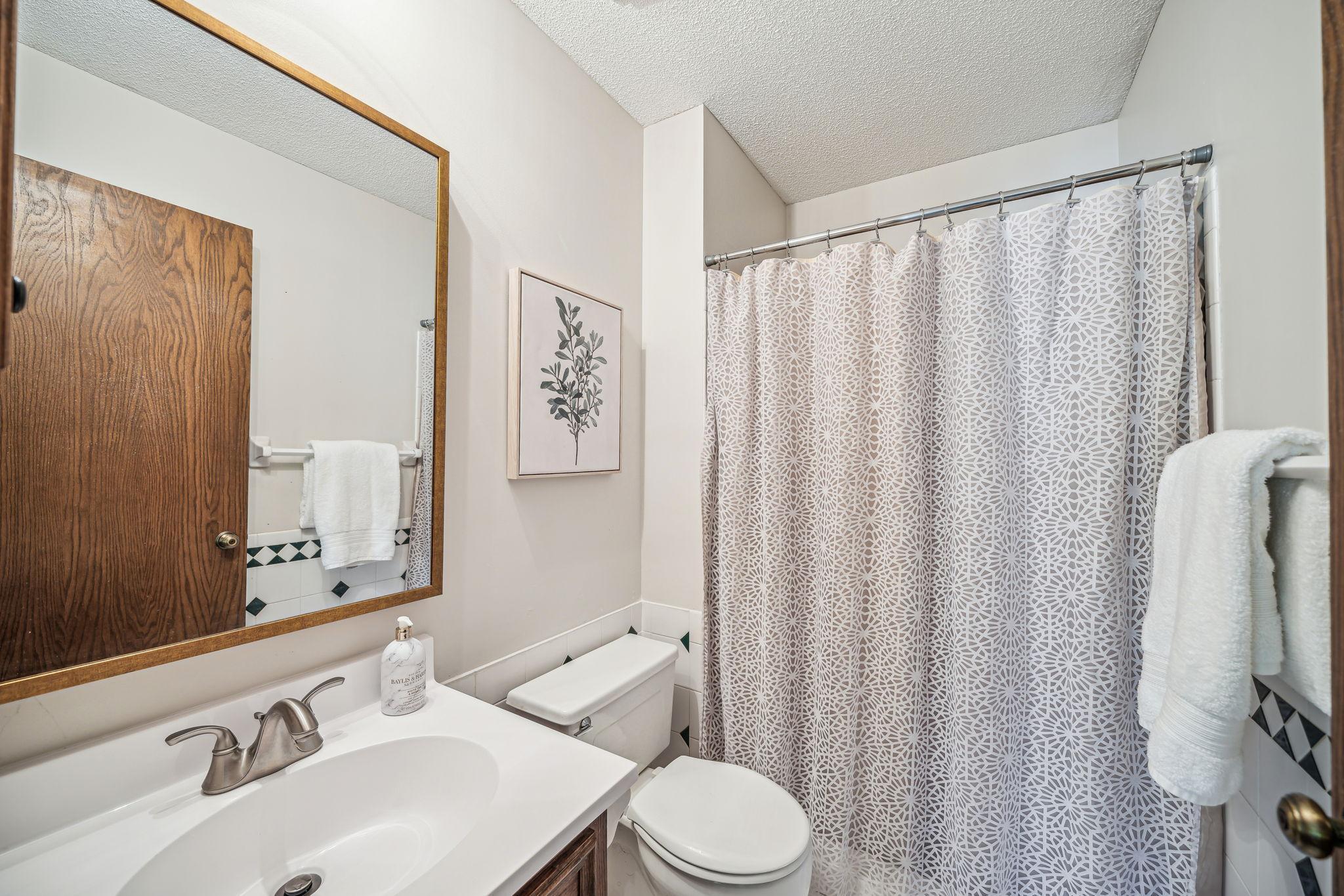 16945 Creek Ridge Trail