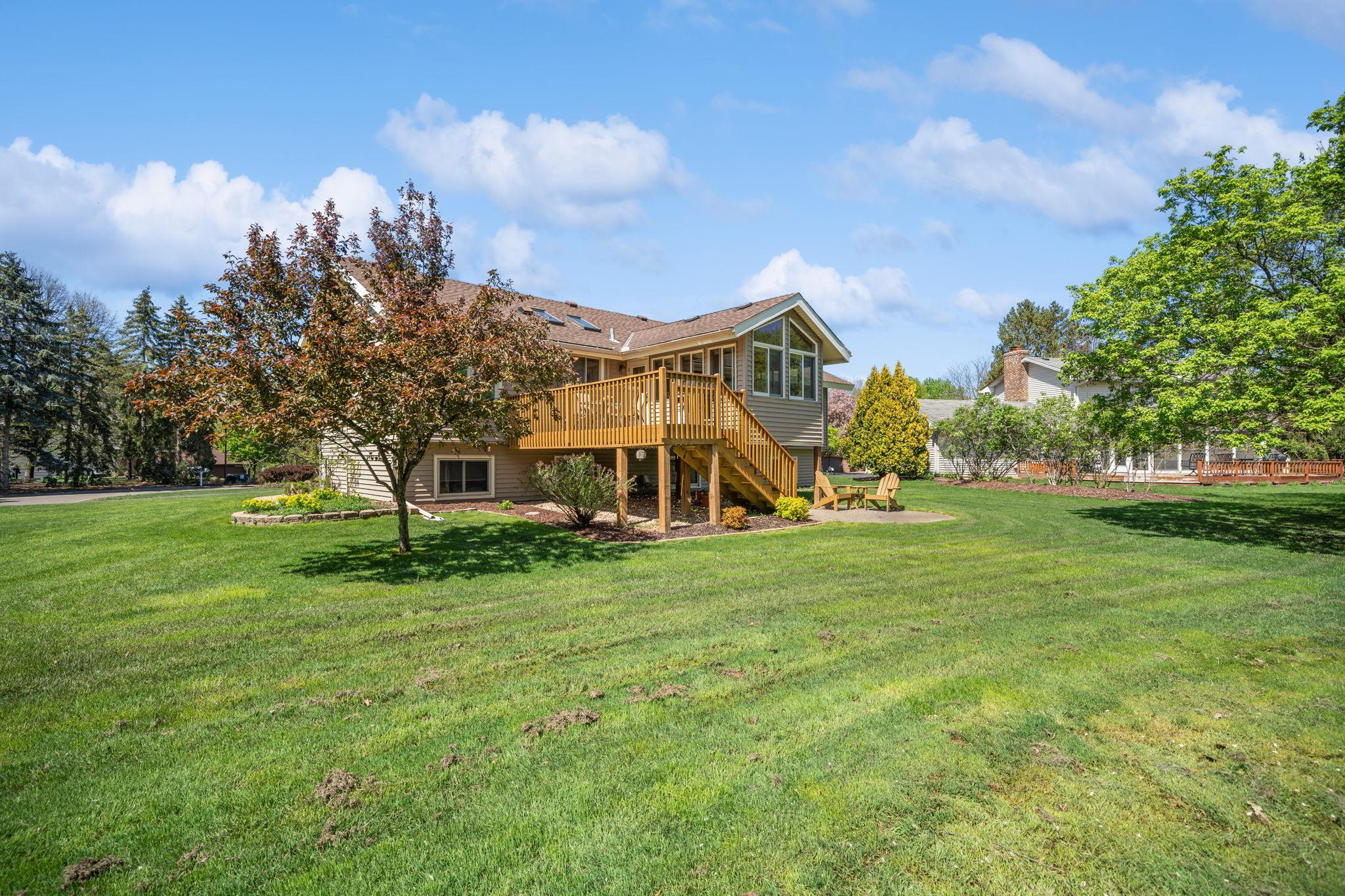 16945 Creek Ridge Trail