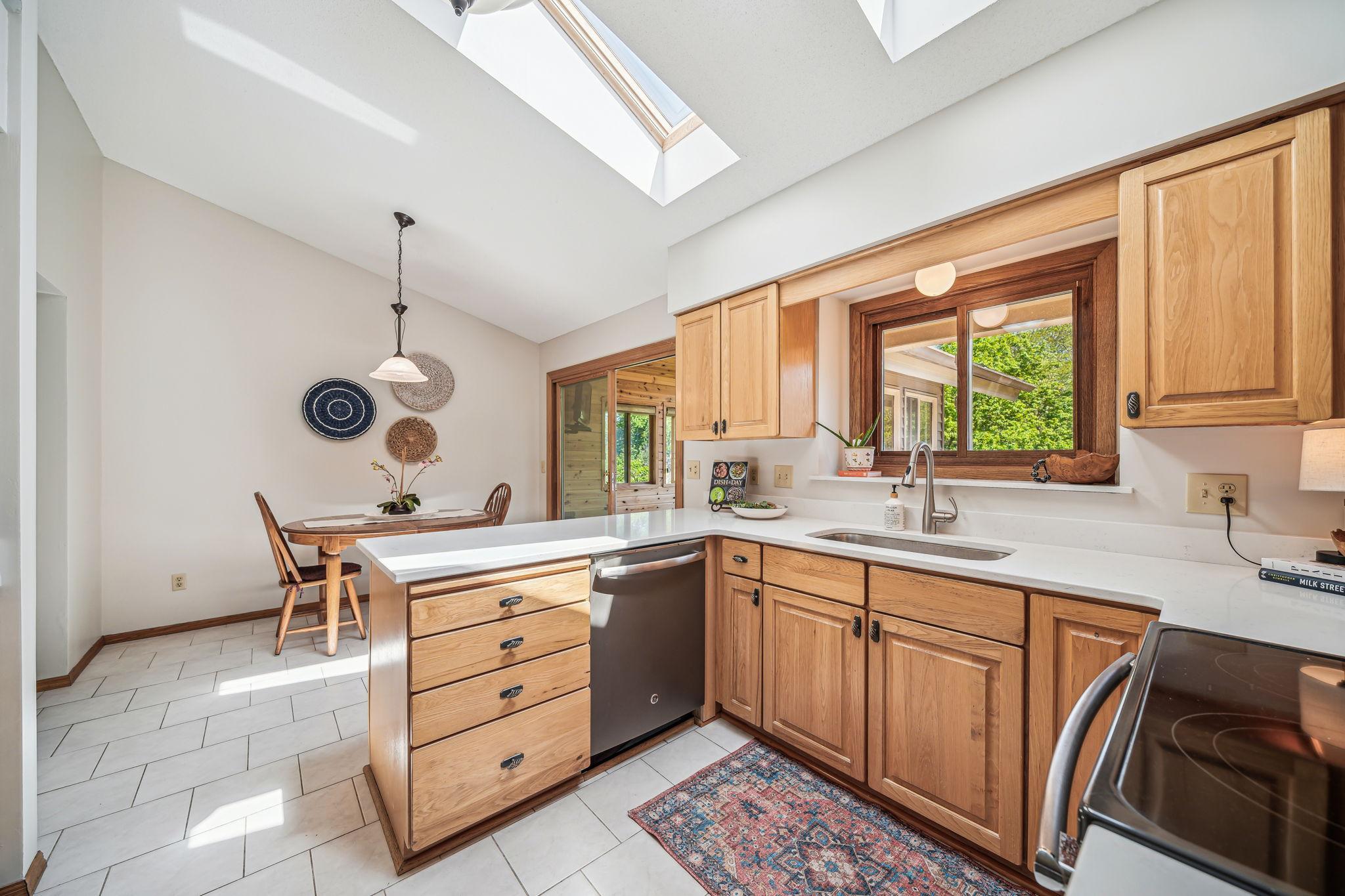 16945 Creek Ridge Trail