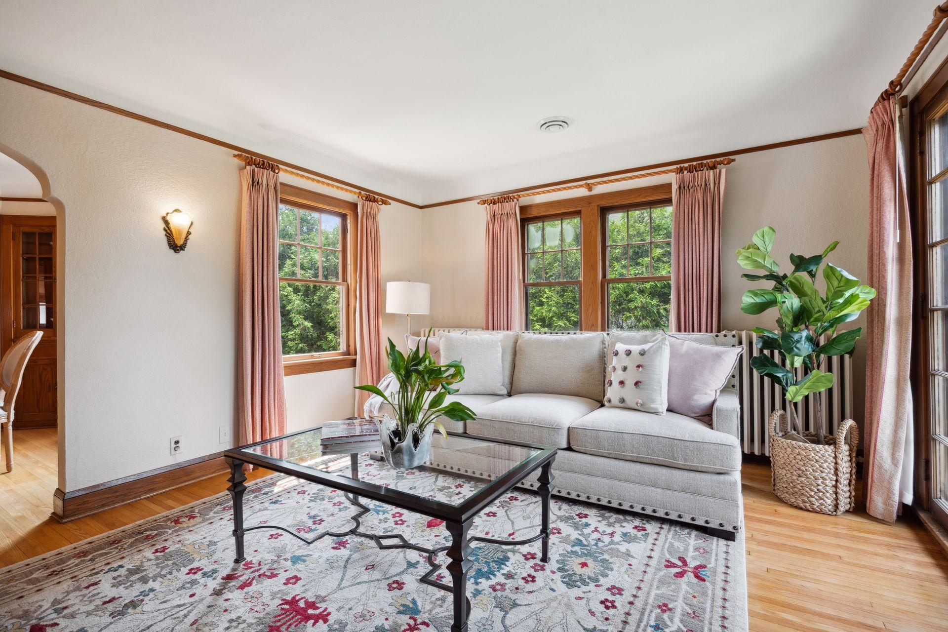 327 W 49th Street