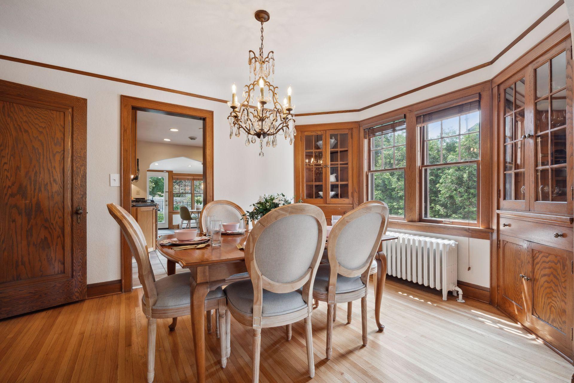 327 W 49th Street