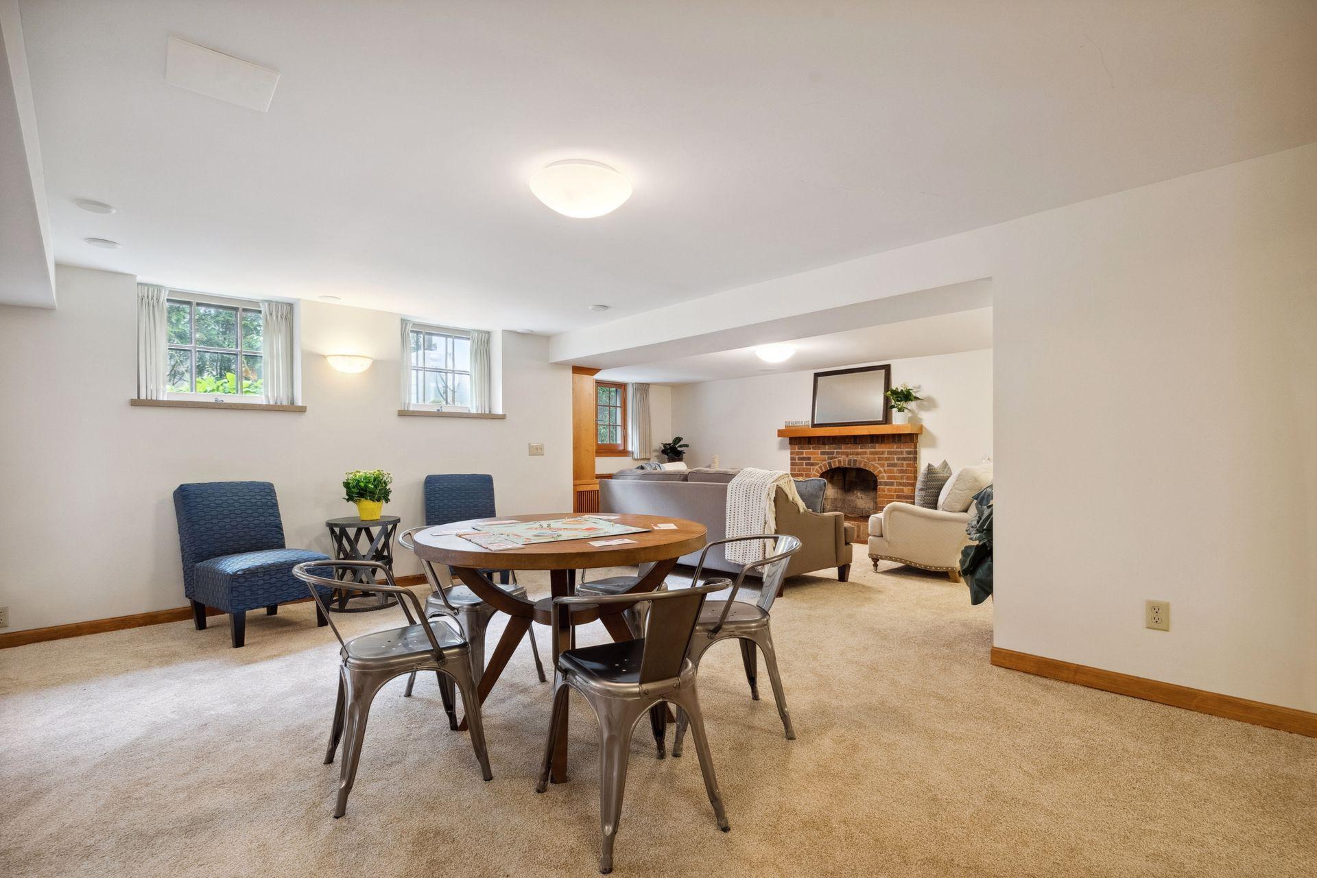 327 W 49th Street
