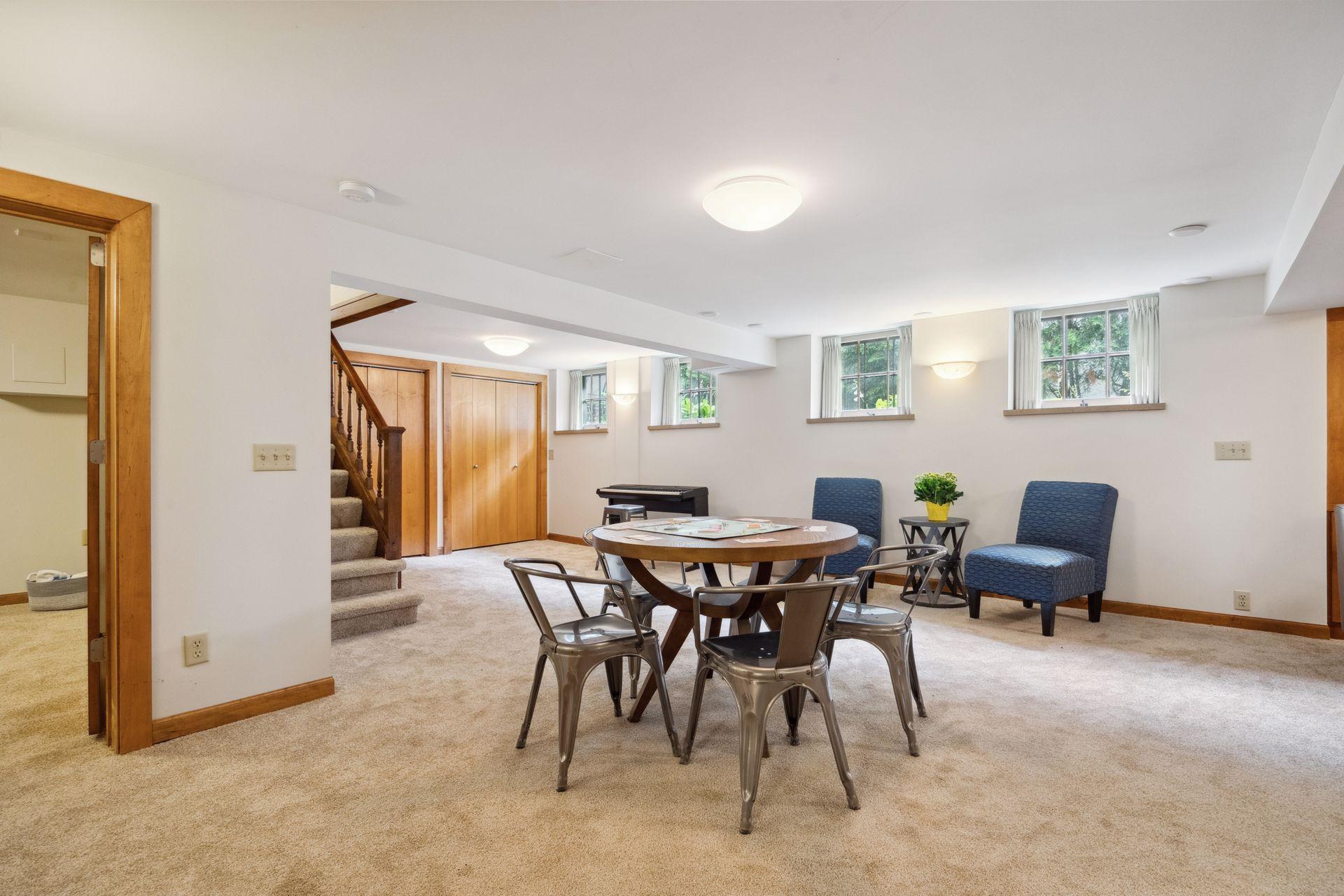 327 W 49th Street