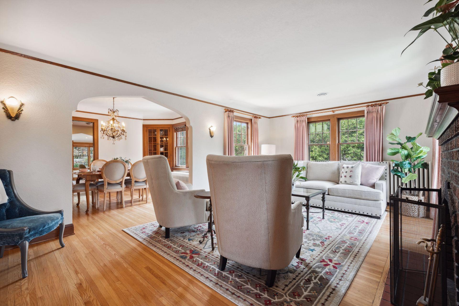 327 W 49th Street
