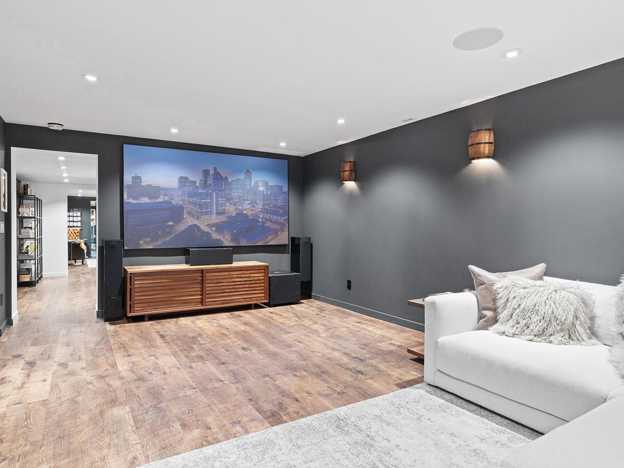 5401 Northwood Ridge