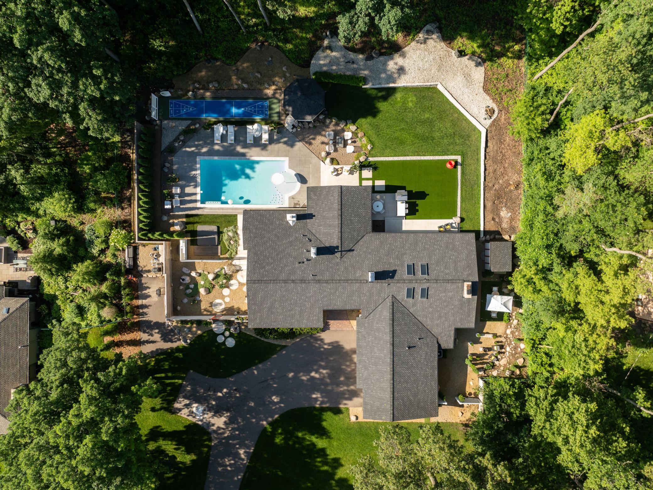 5401 Northwood Ridge