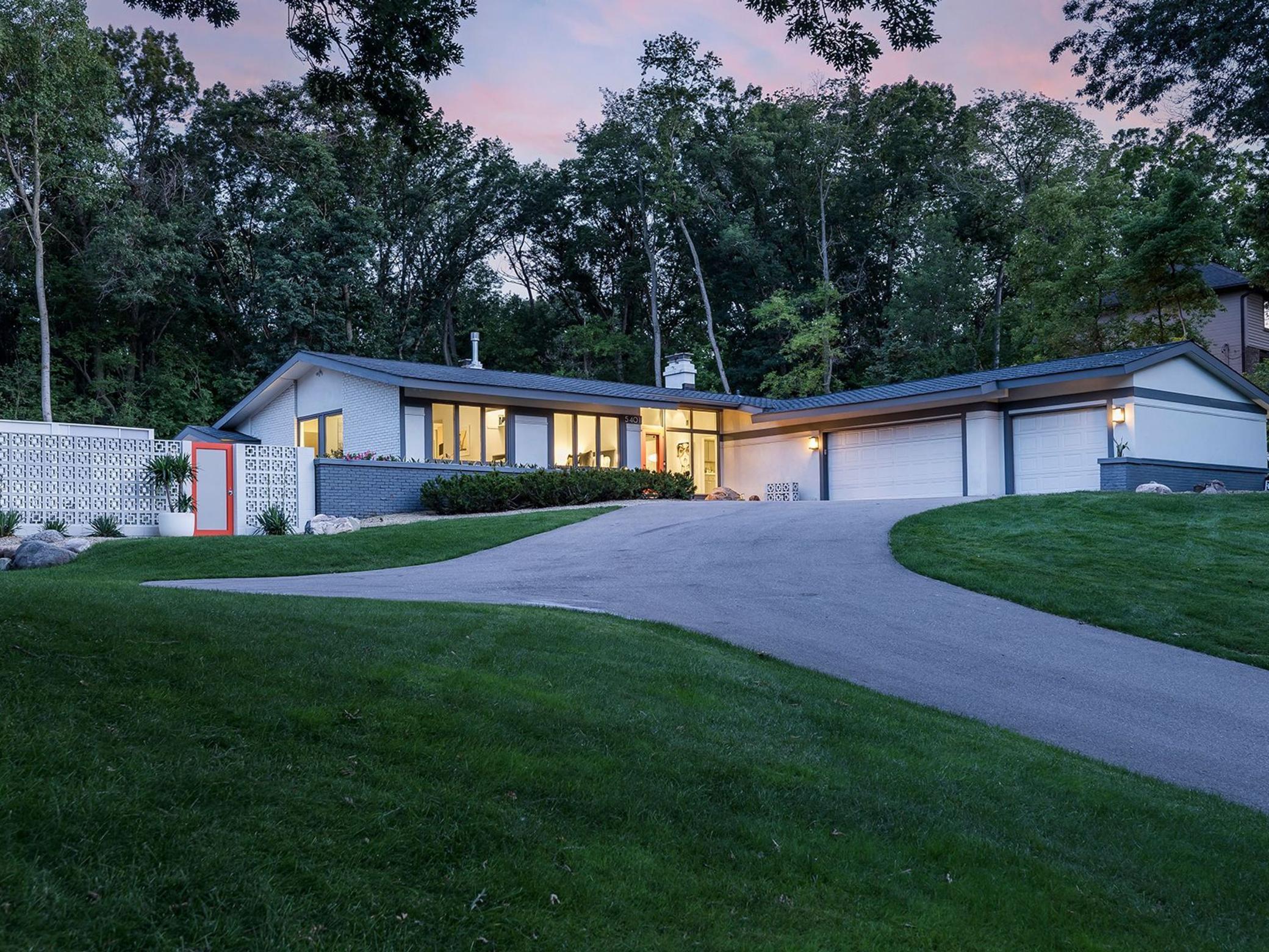 5401 Northwood Ridge