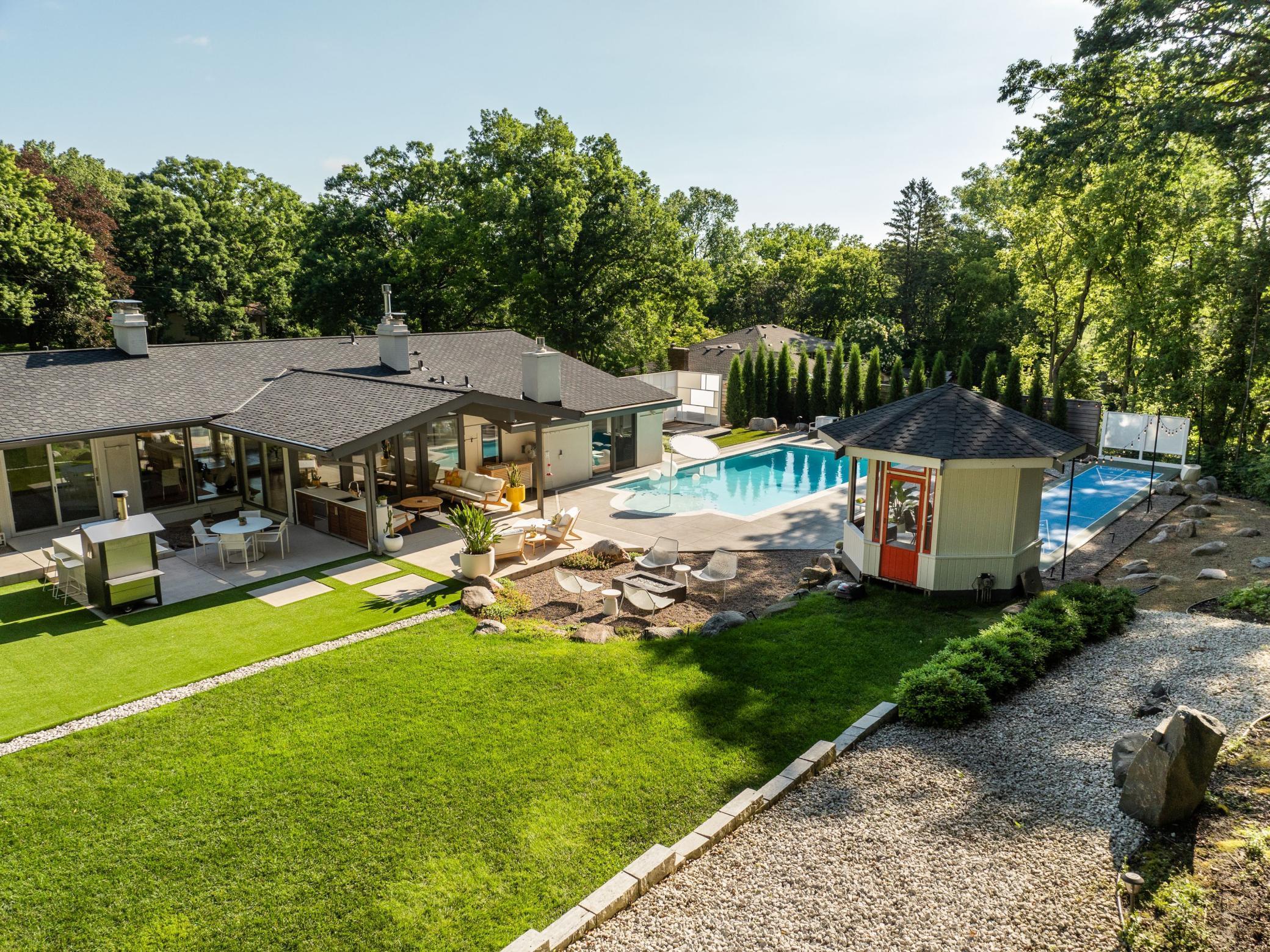5401 Northwood Ridge