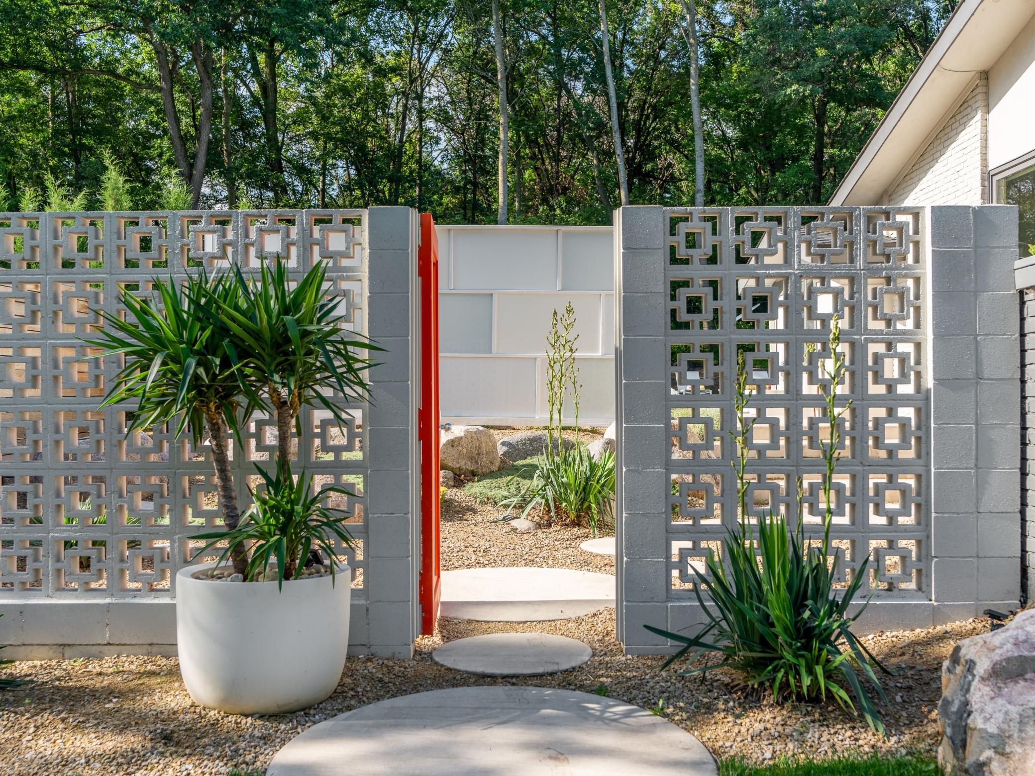 5401 Northwood Ridge