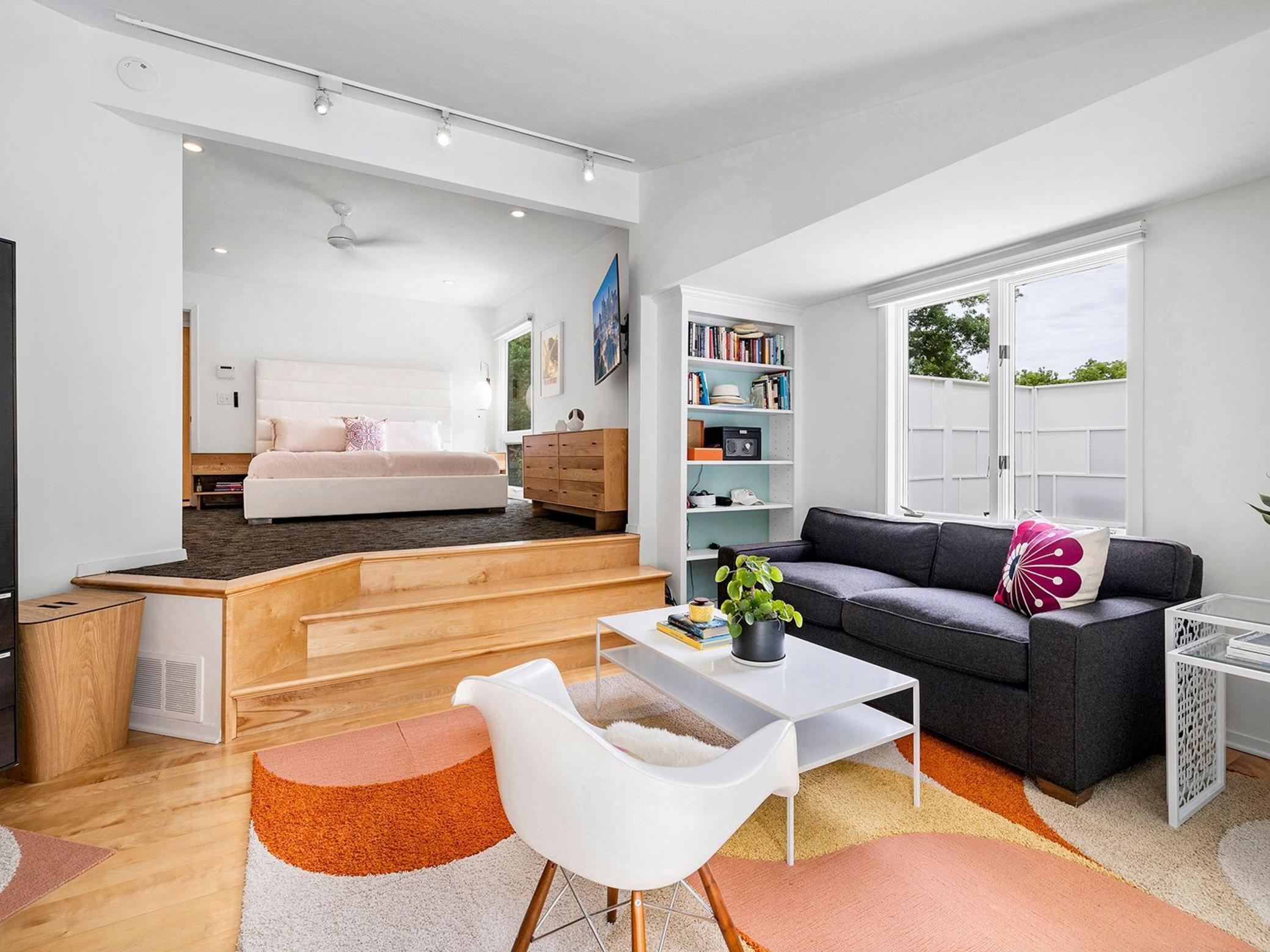 5401 Northwood Ridge