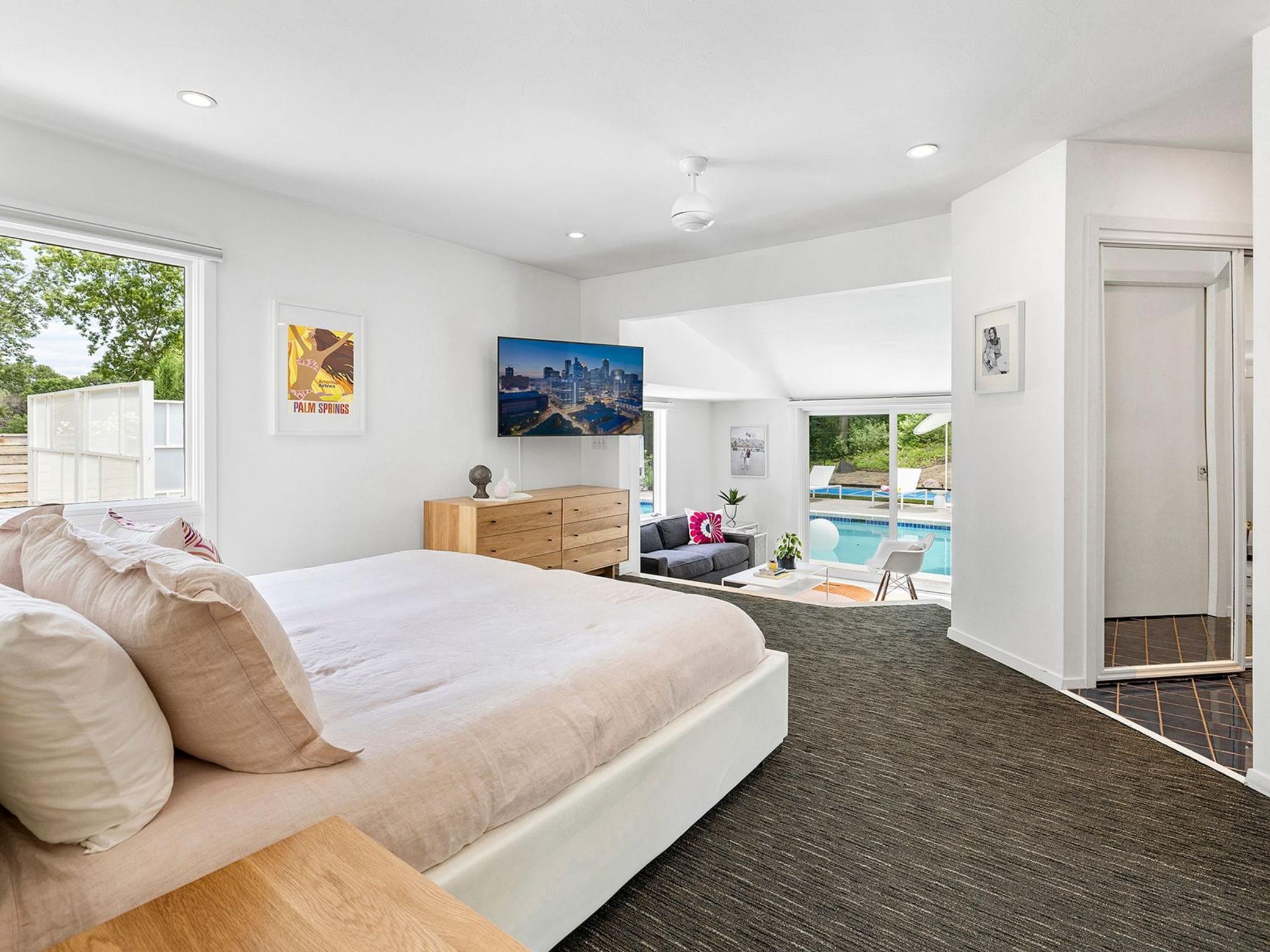 5401 Northwood Ridge