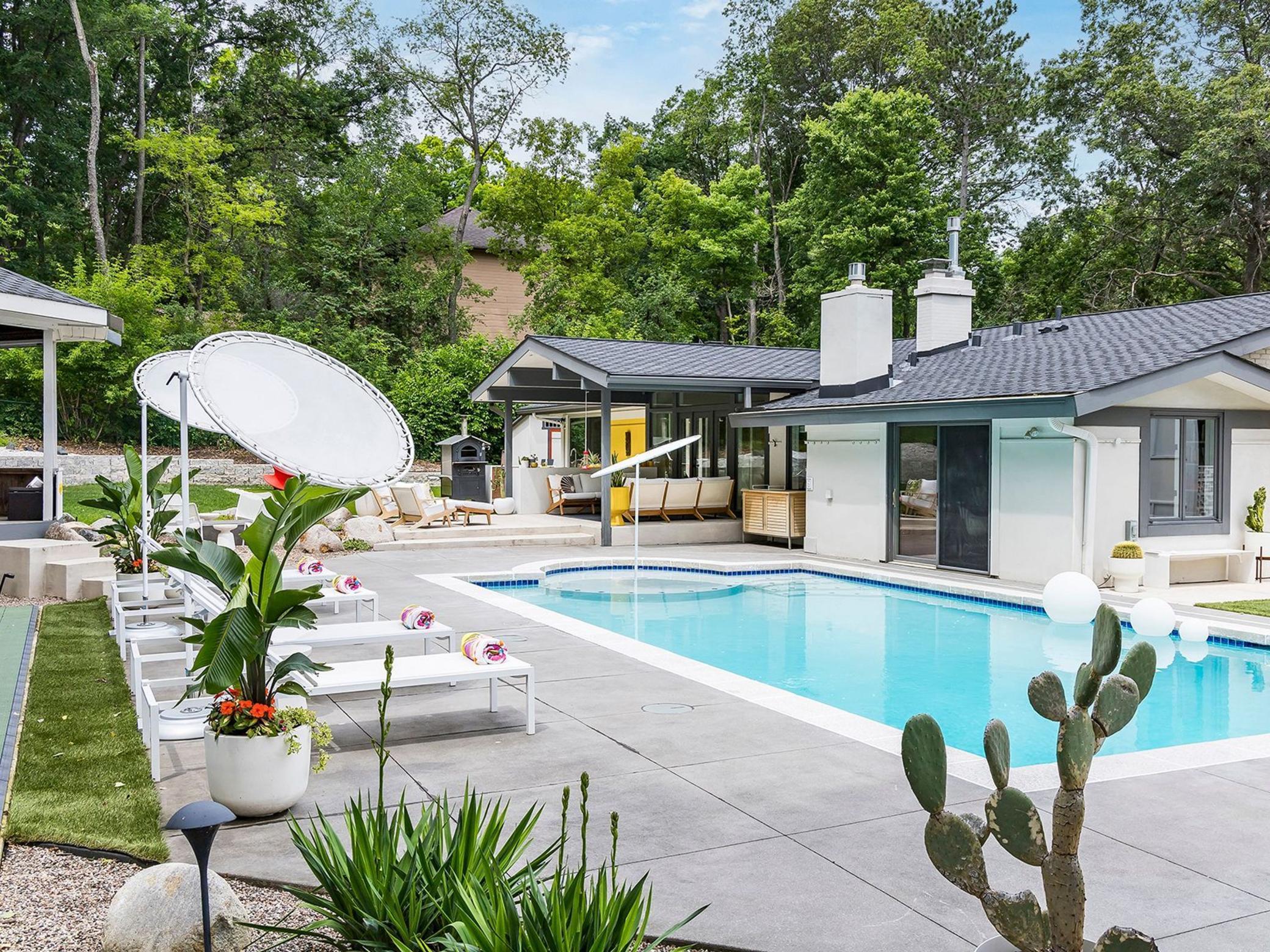 5401 Northwood Ridge