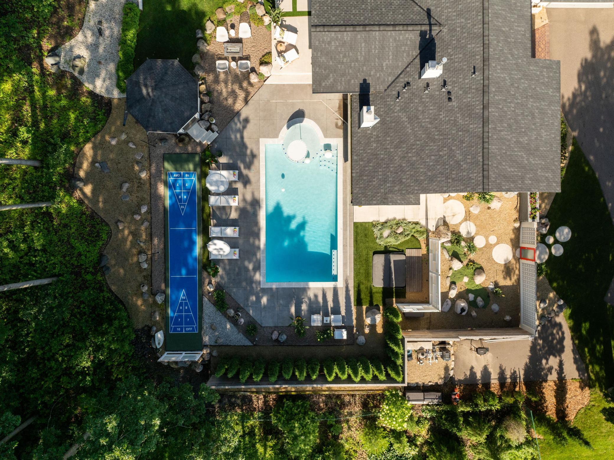 5401 Northwood Ridge