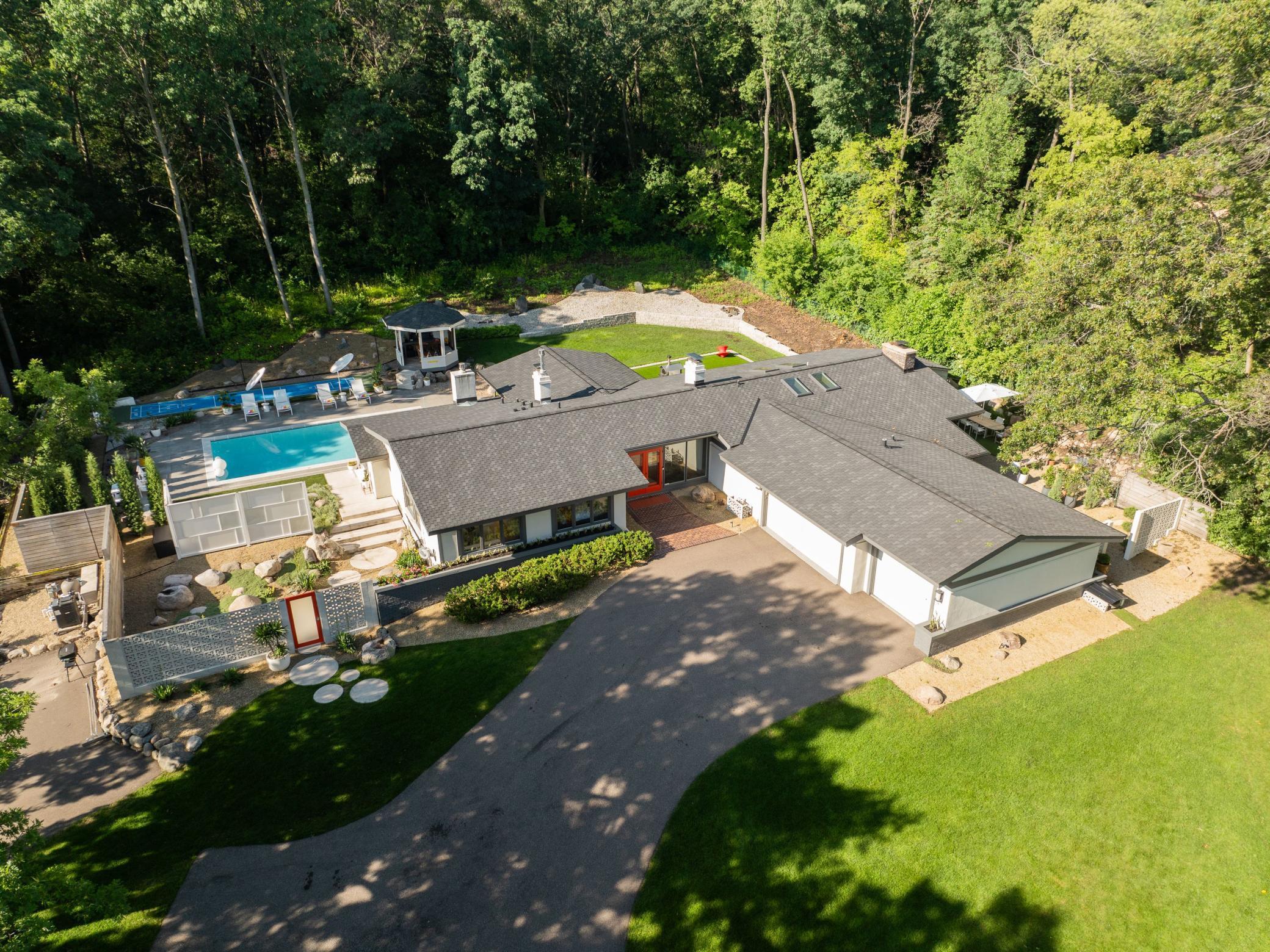 5401 Northwood Ridge
