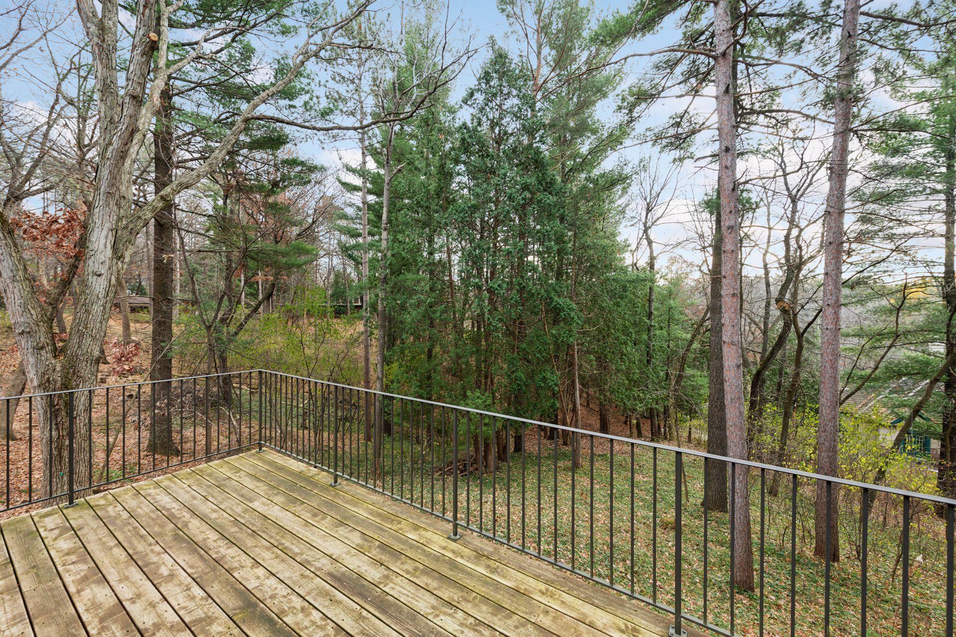 12101 Hilloway Road W