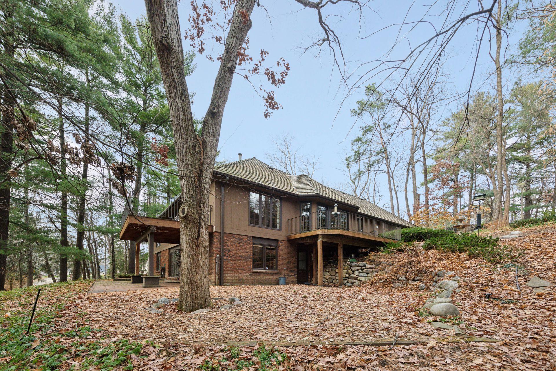 12101 Hilloway Road W