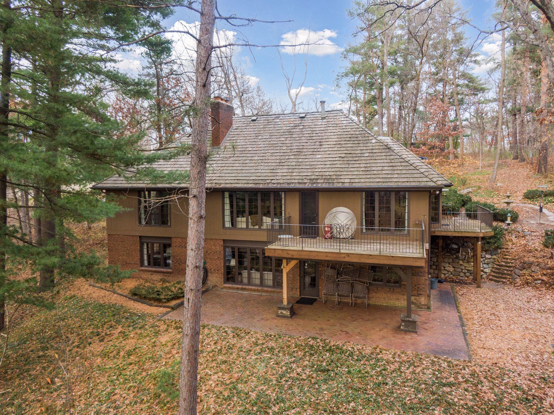 12101 Hilloway Road W