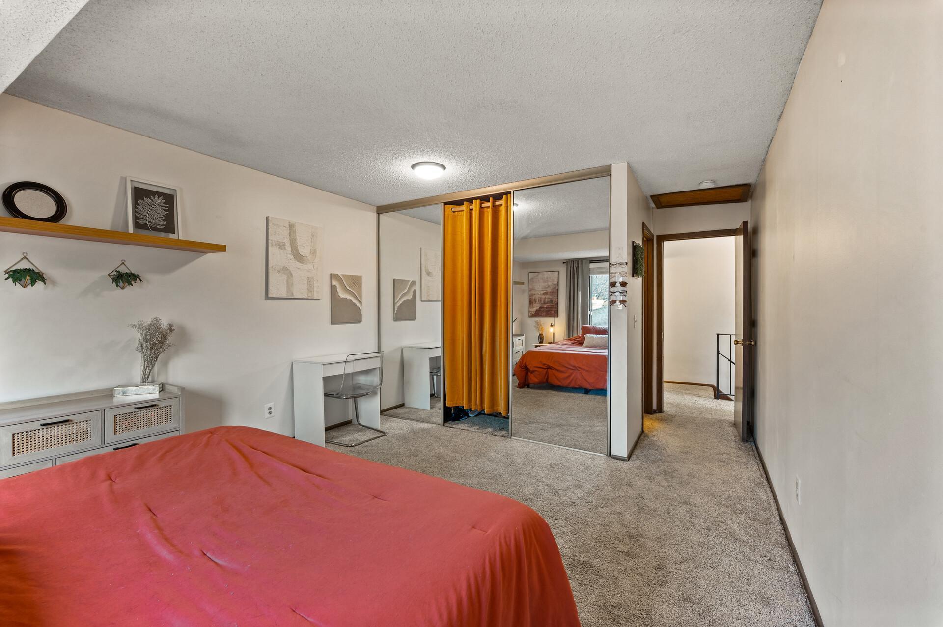 3640 Independence Avenue S Unit: 93