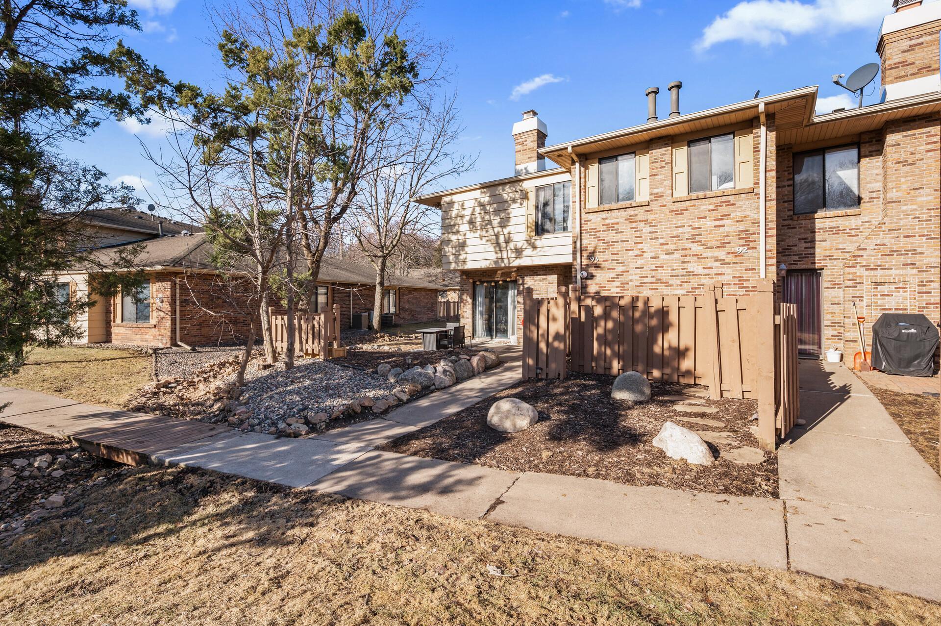 3640 Independence Avenue S Unit: 93