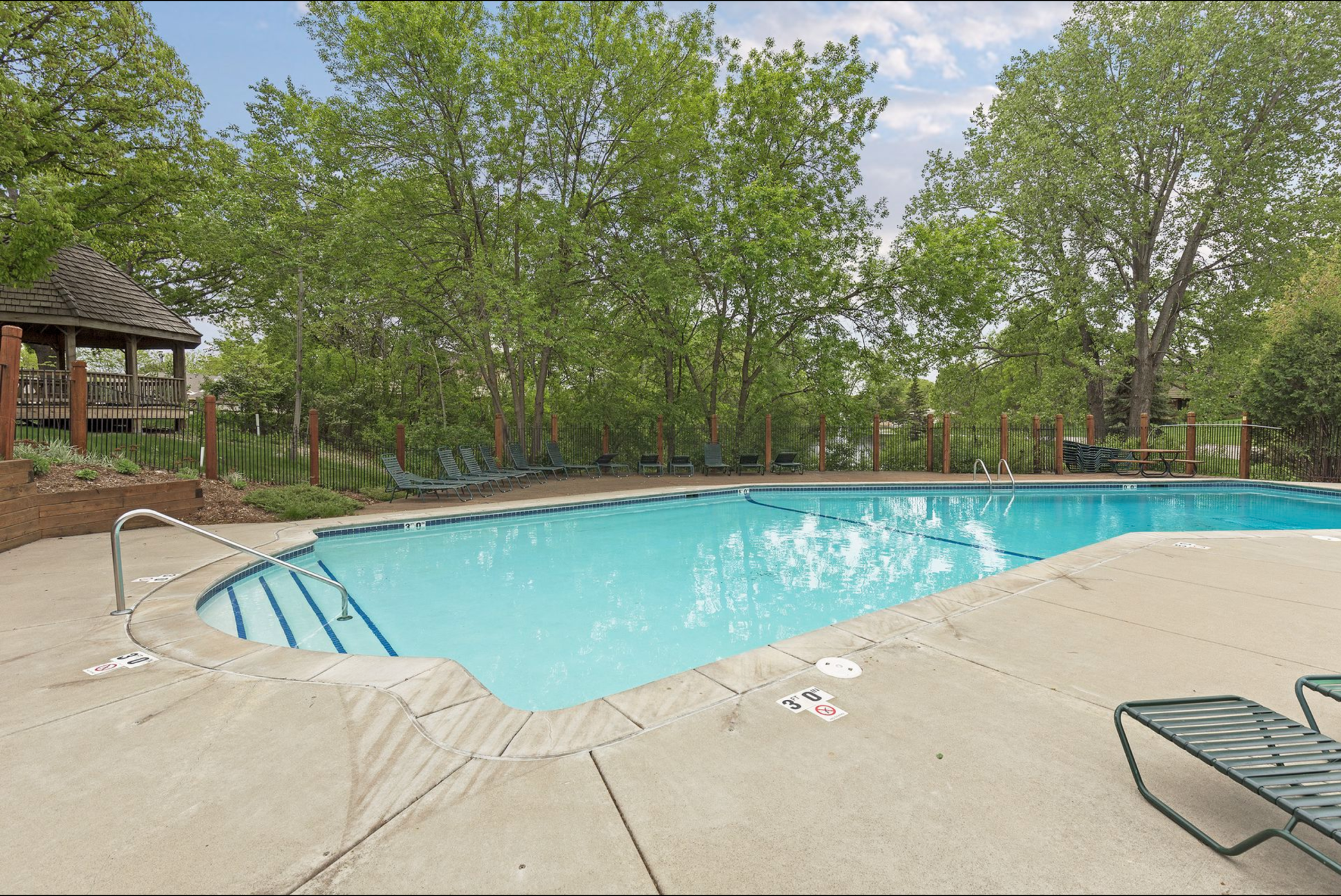 3640 Independence Avenue S Unit: 93