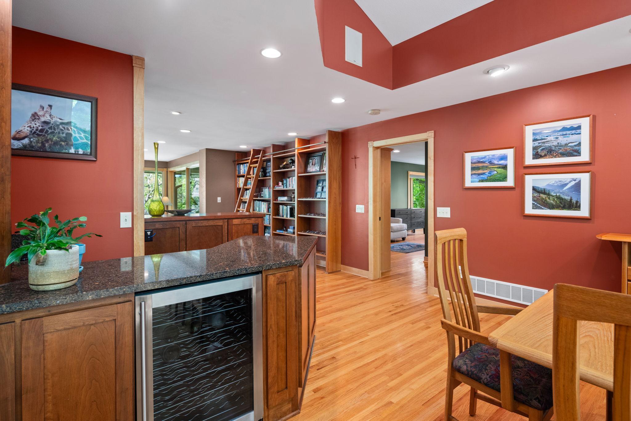 2200 Black Oak Drive