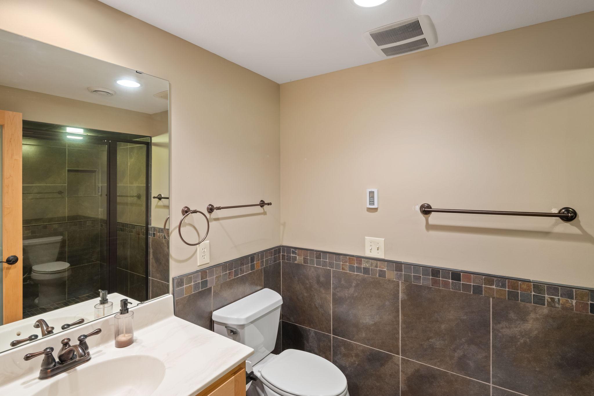 2200 Black Oak Drive