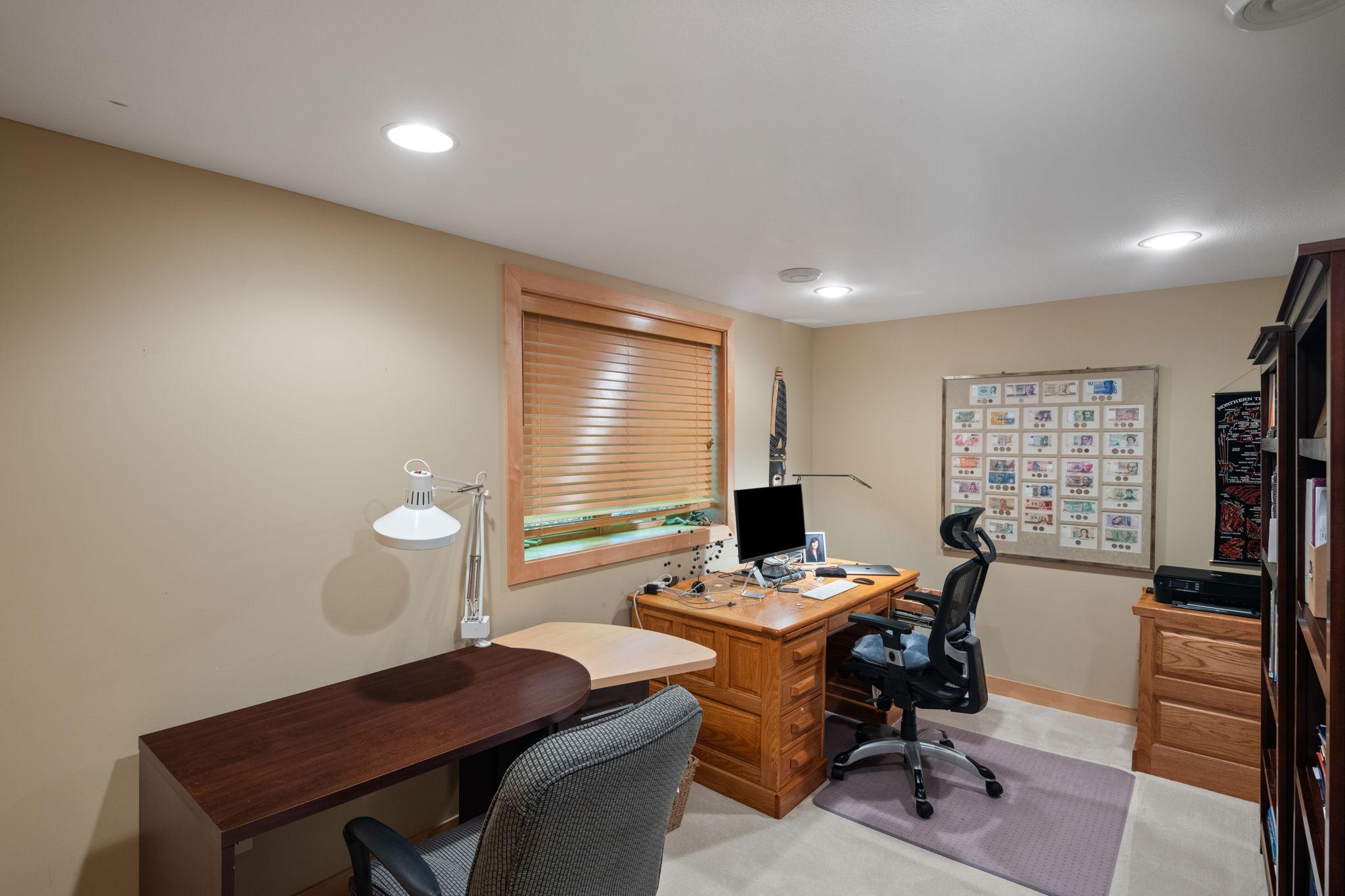 2200 Black Oak Drive