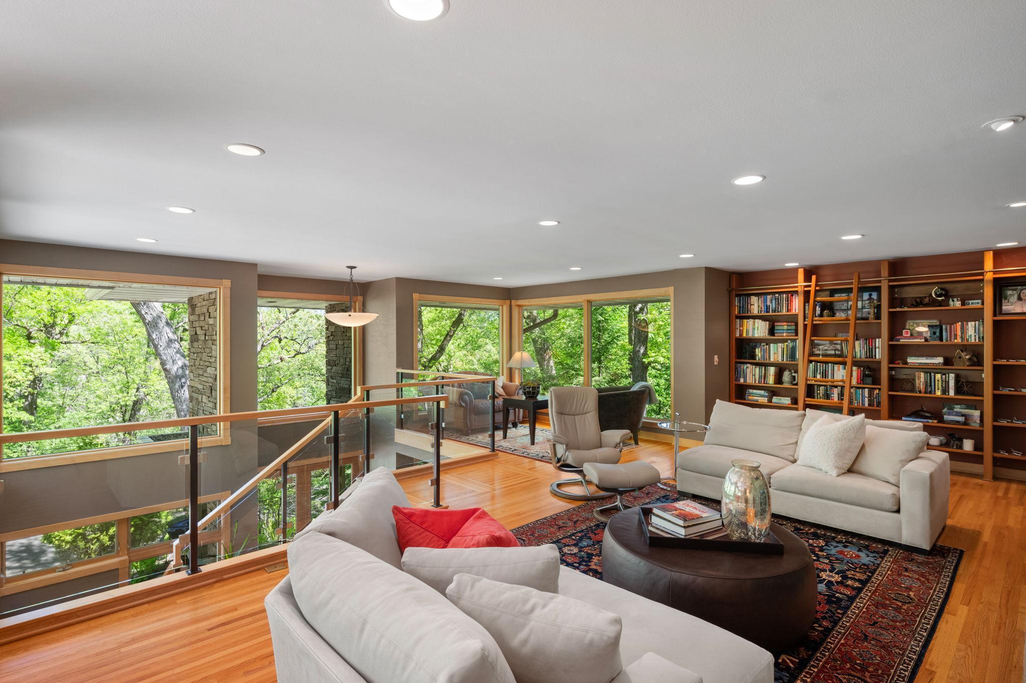 2200 Black Oak Drive