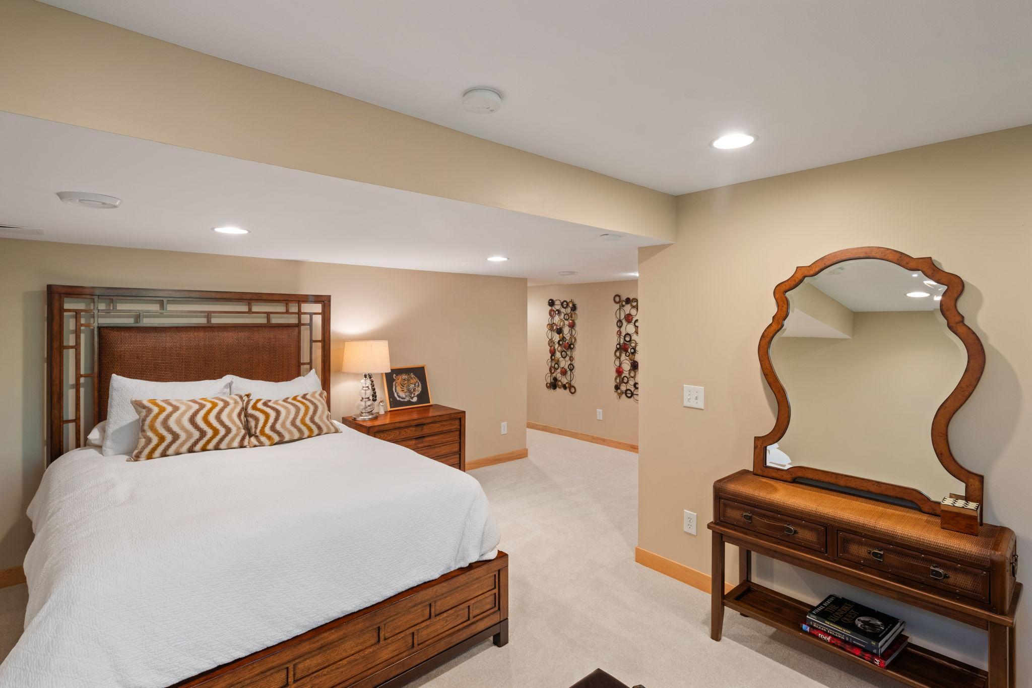 2200 Black Oak Drive