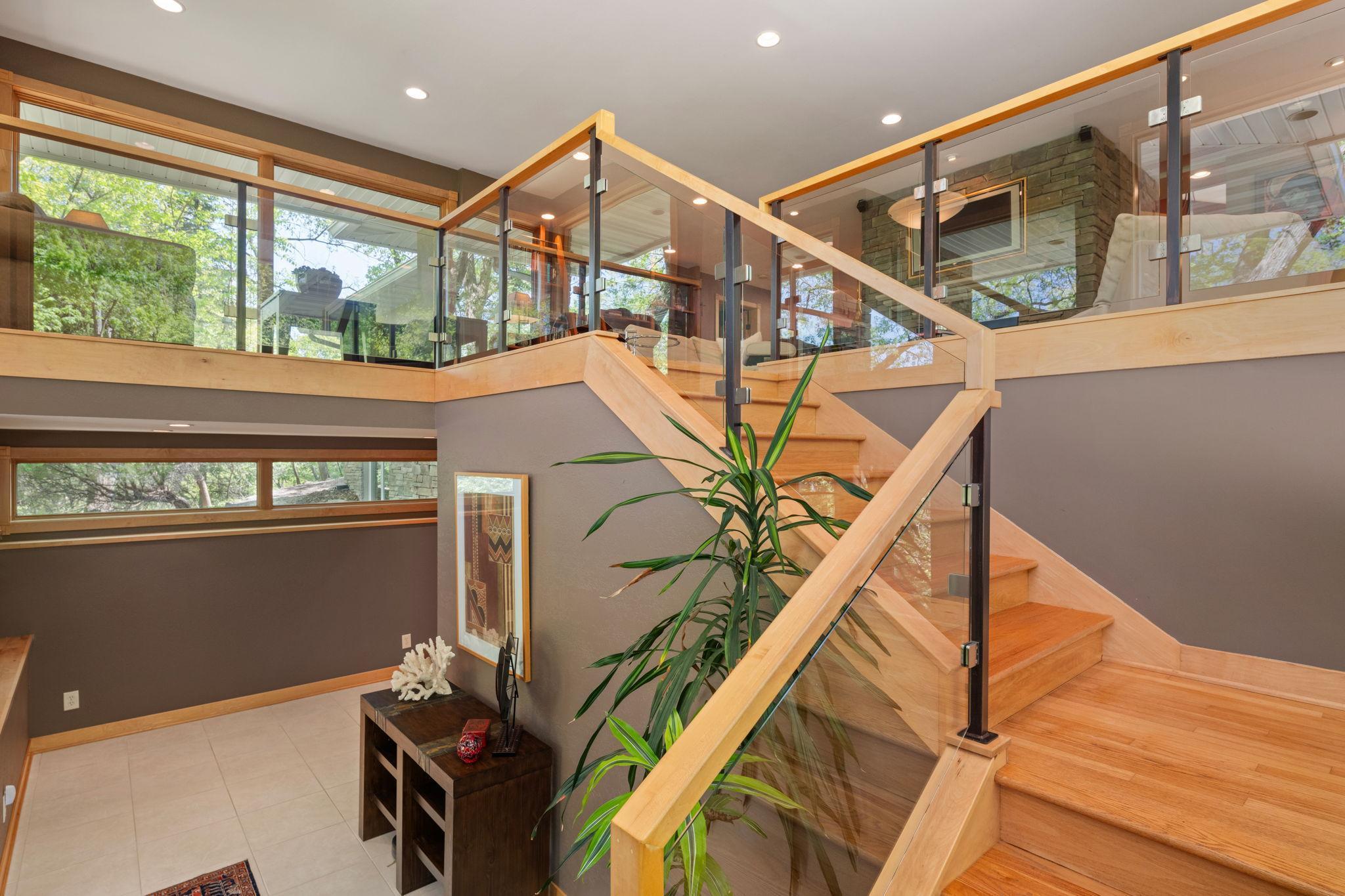 2200 Black Oak Drive