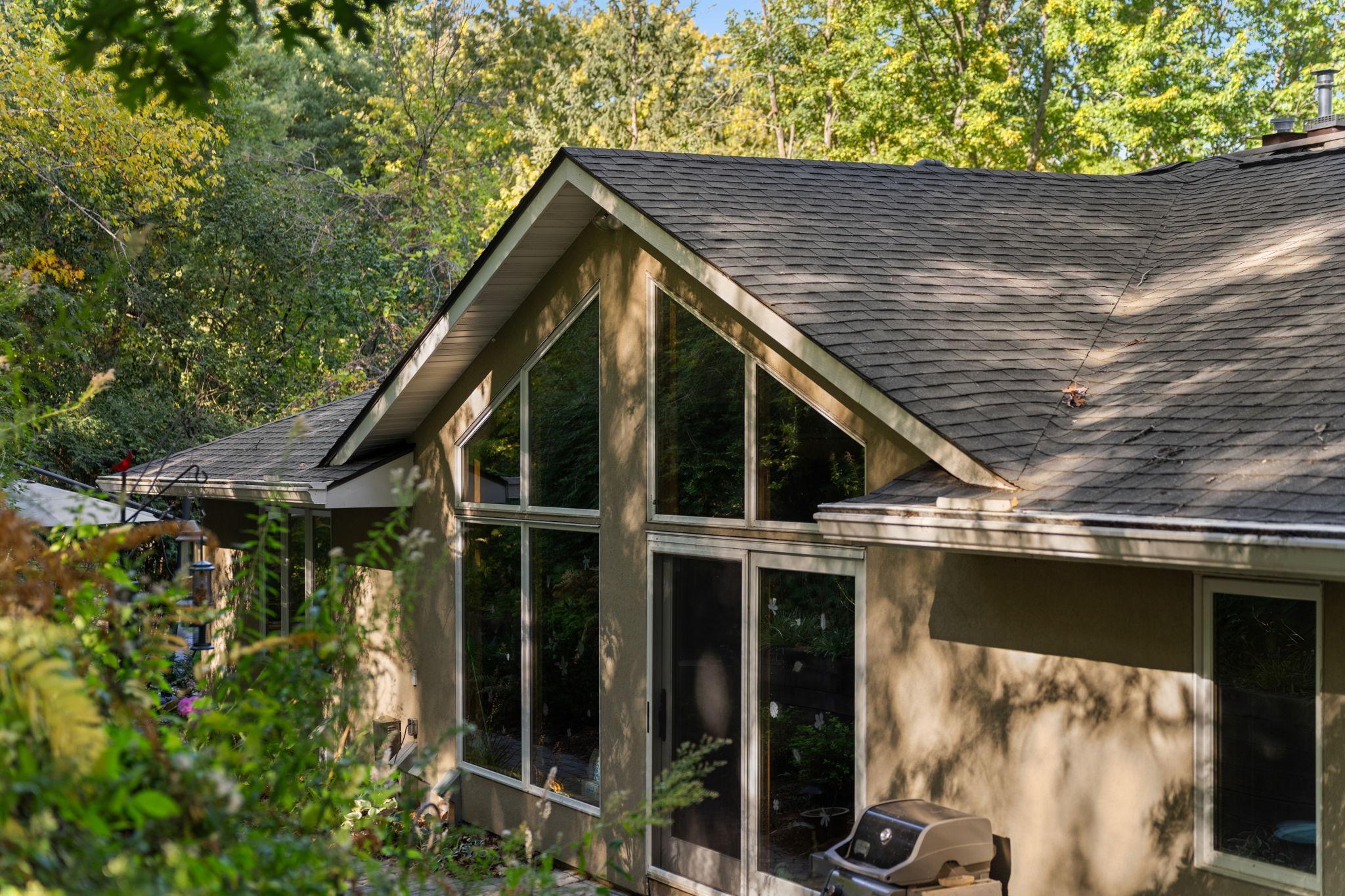 2200 Black Oak Drive