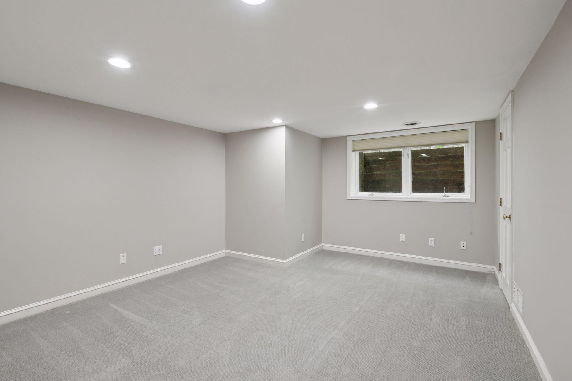 10 Woodland Rd