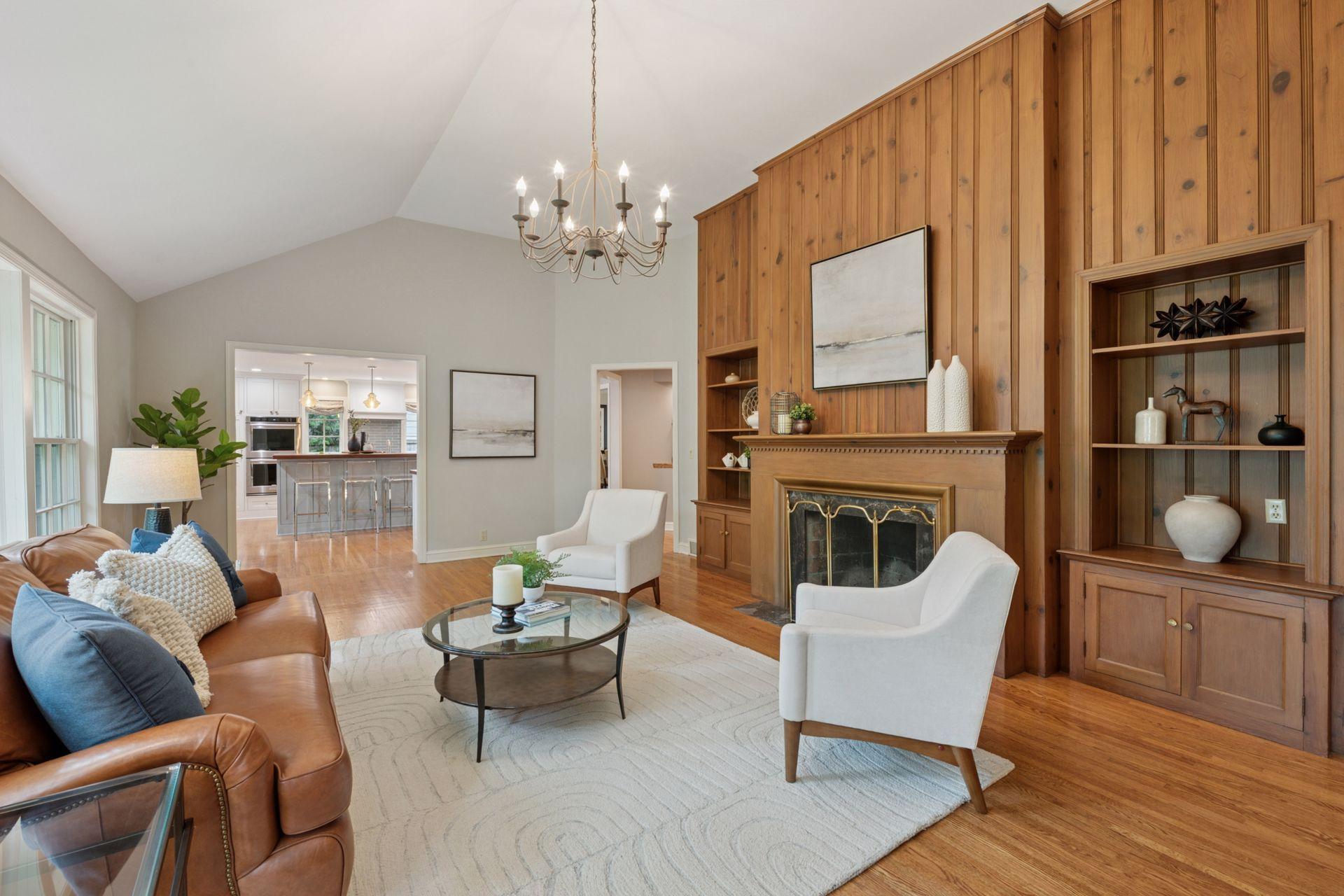 10 Woodland Rd