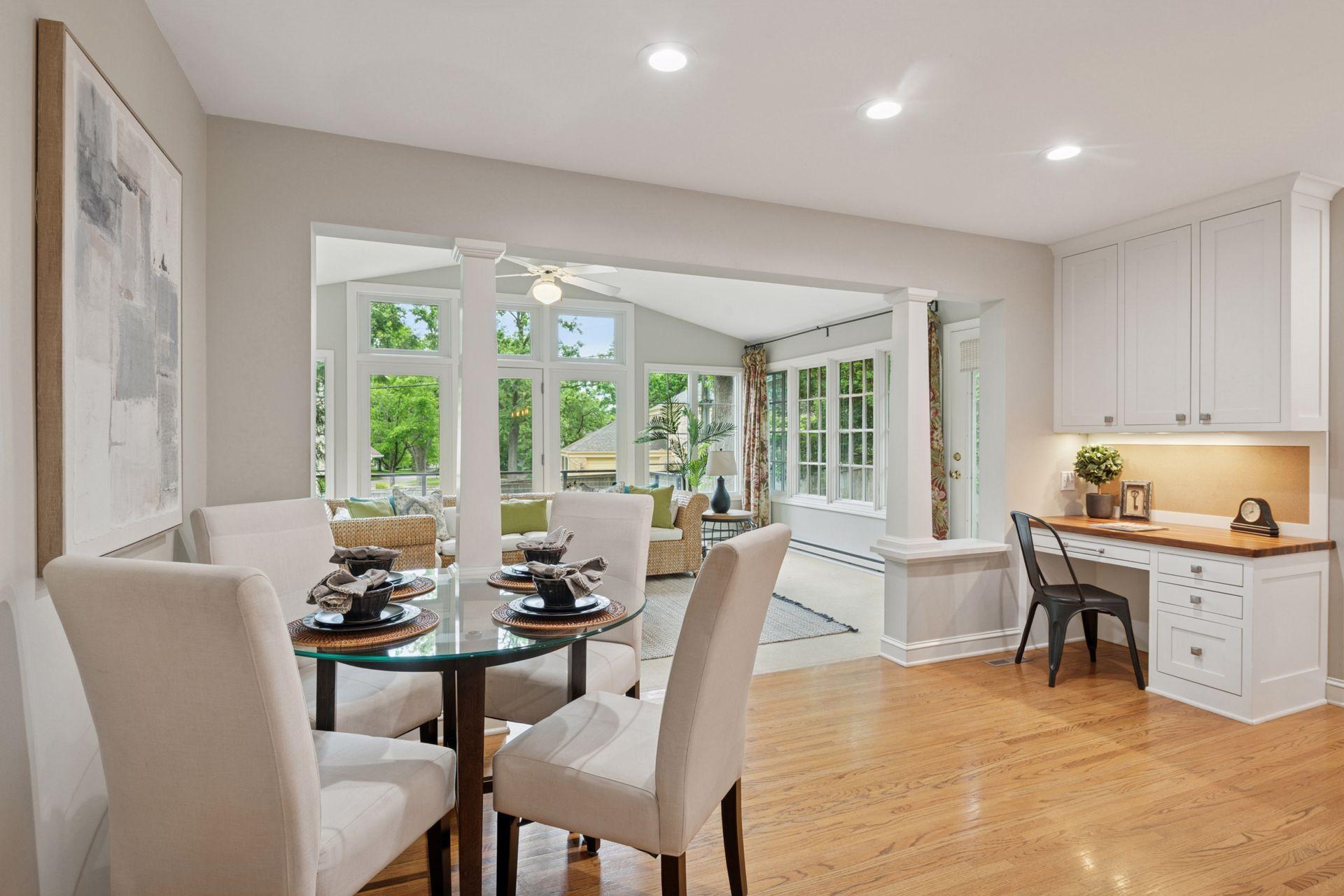 10 Woodland Rd