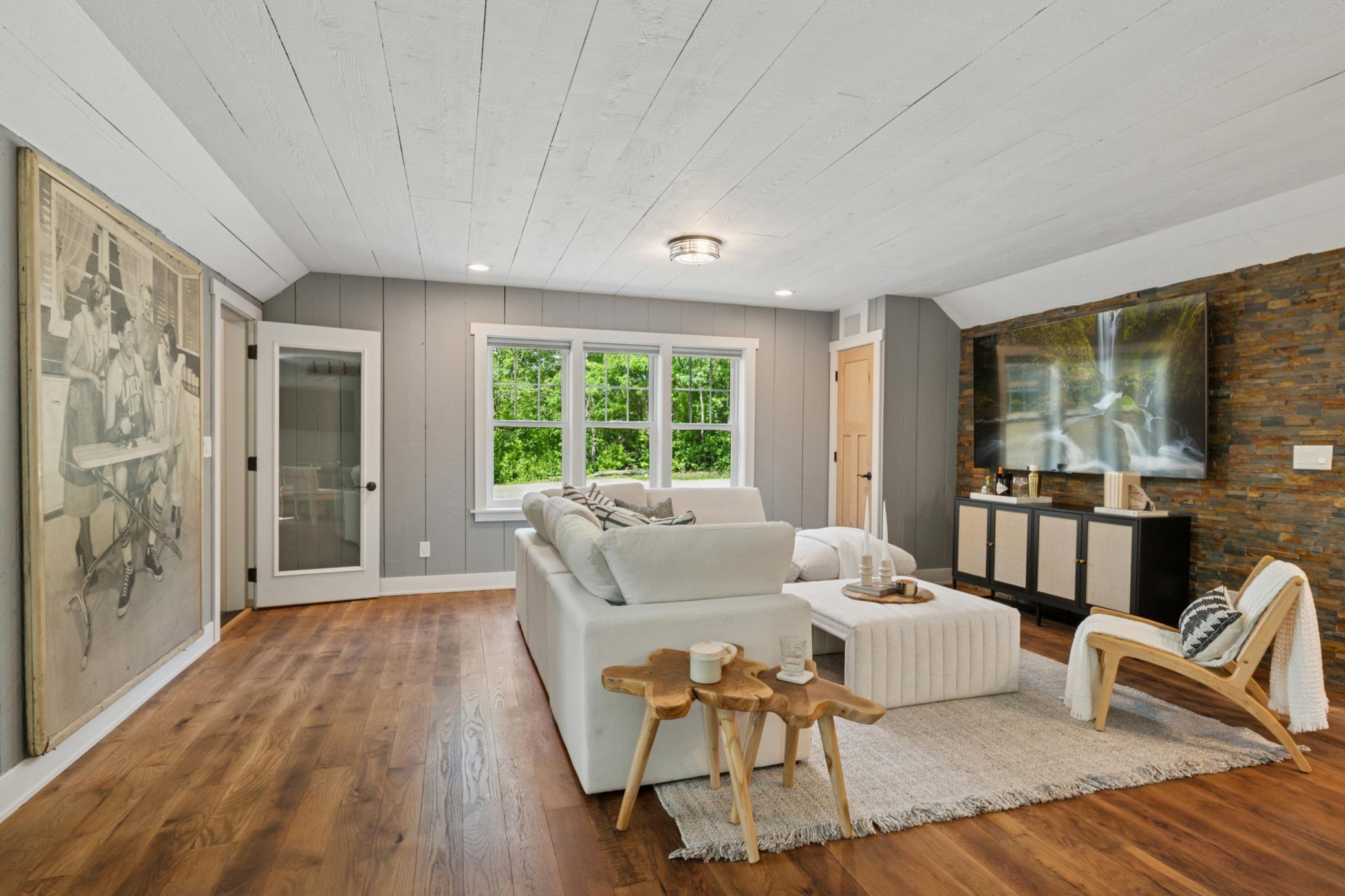 605 Stubbs Bay Road