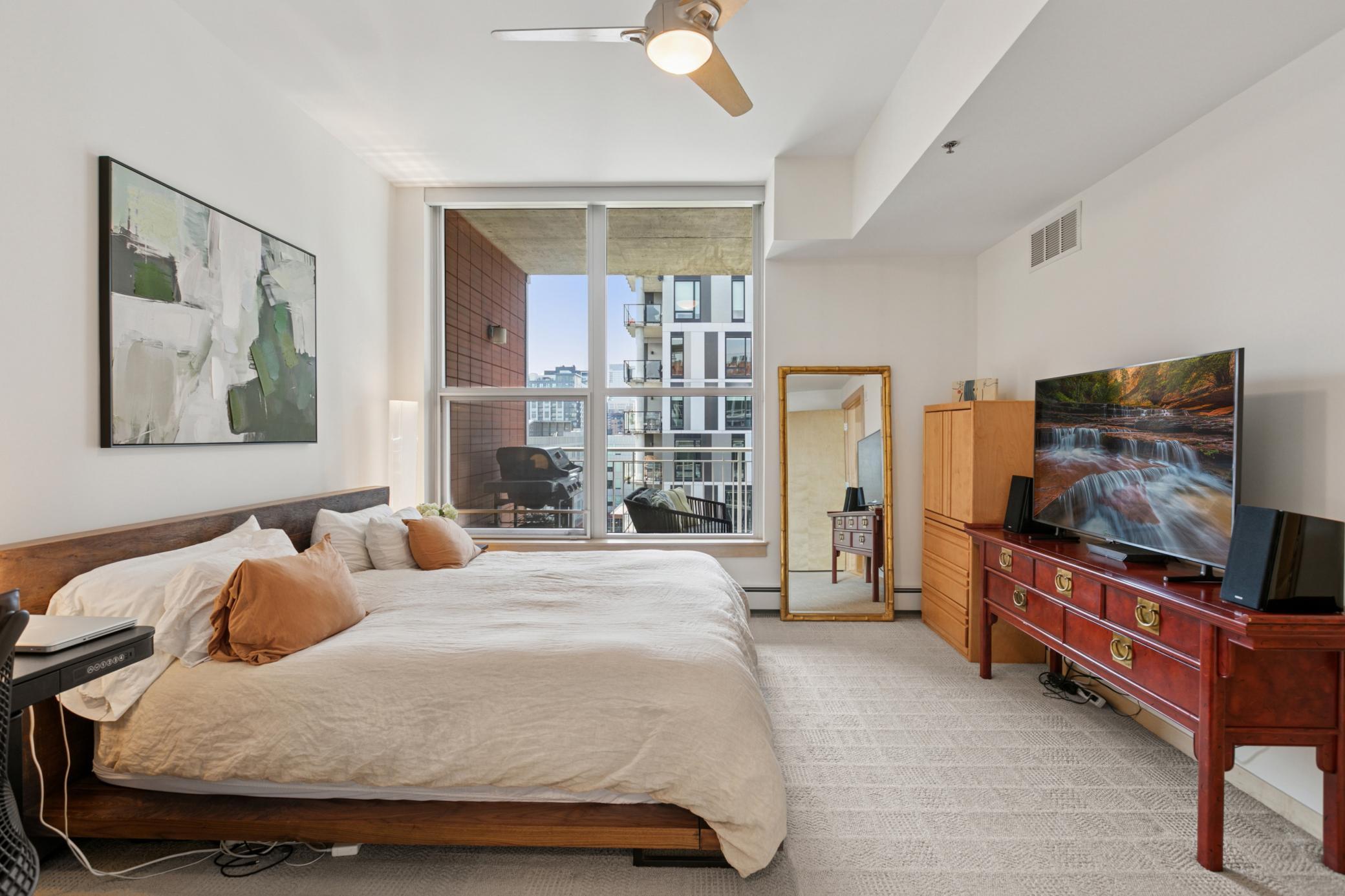 215 10th Avenue S Unit: 620