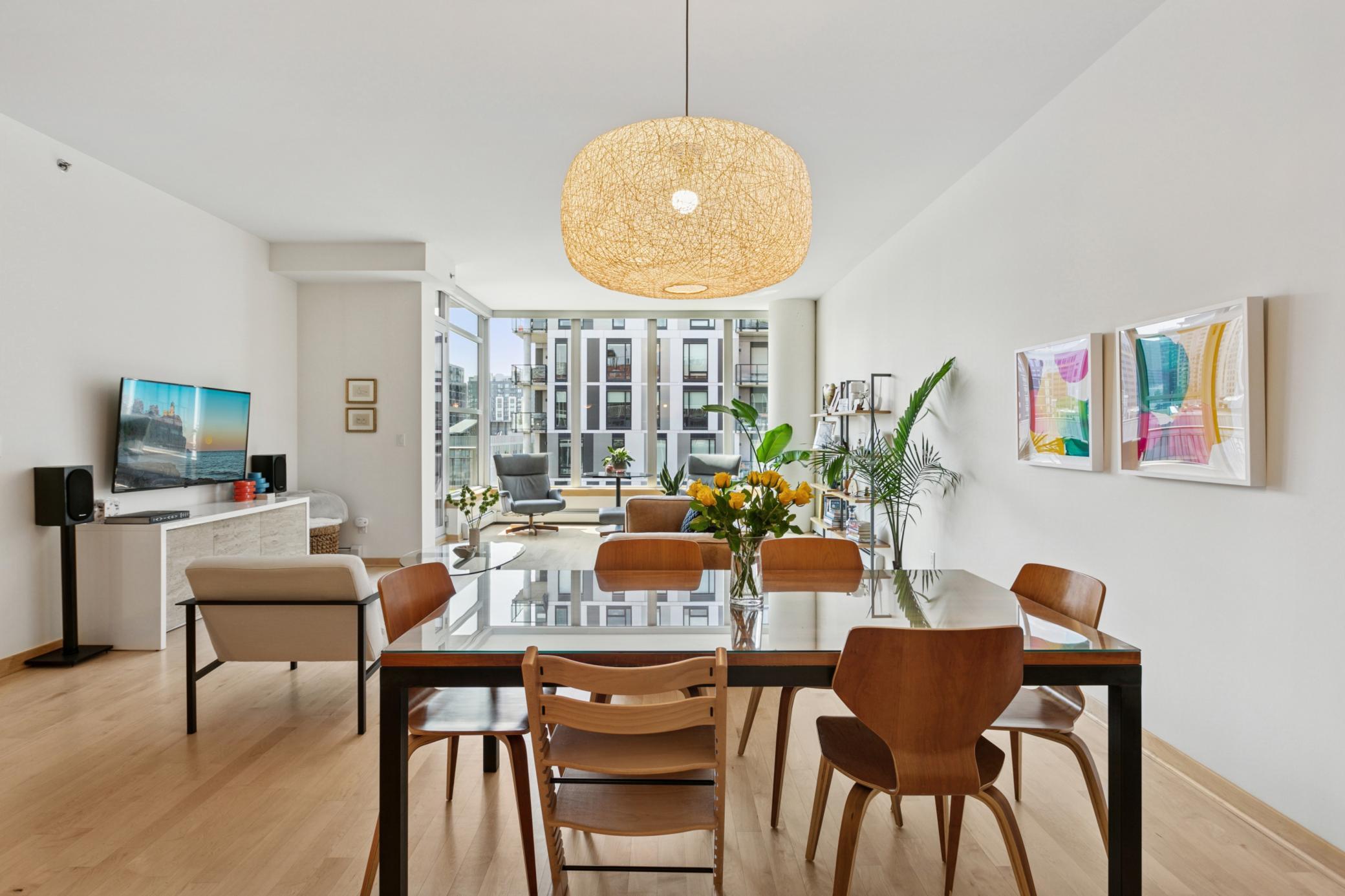 215 10th Avenue S Unit: 620