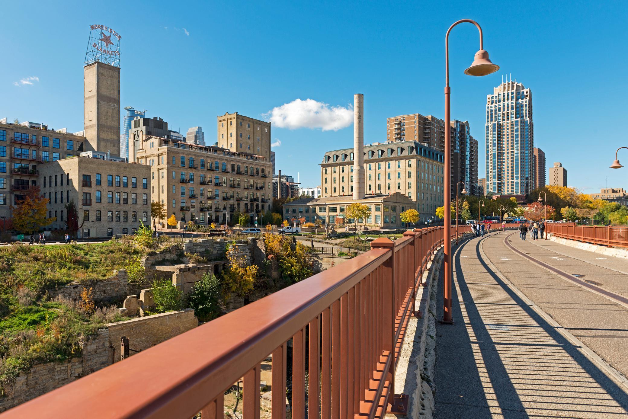 215 10th Avenue S Unit: 620