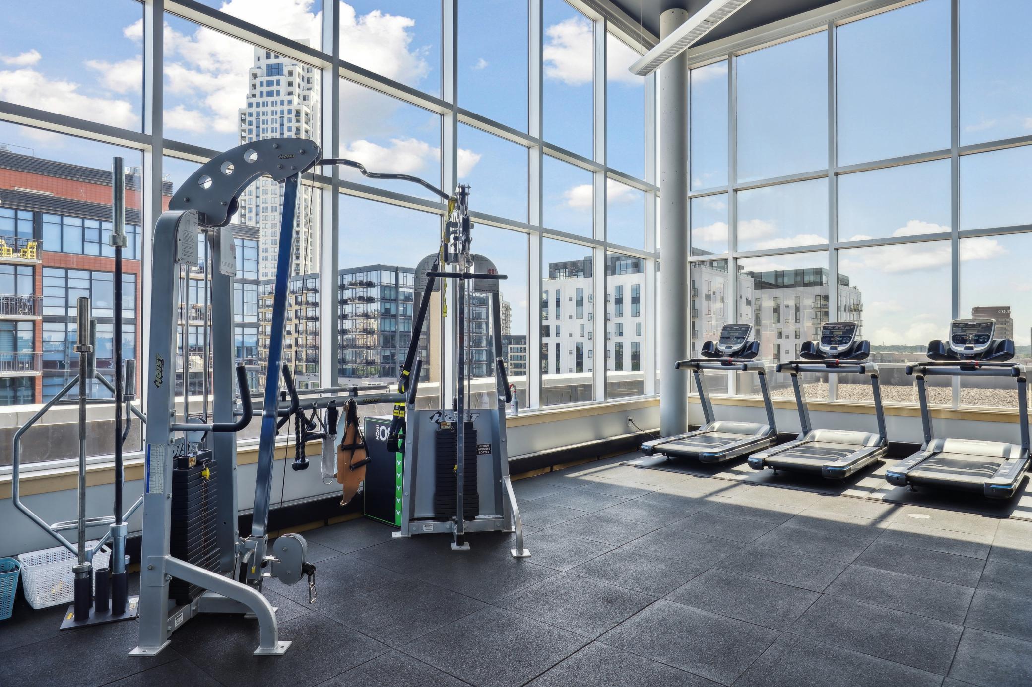 215 10th Avenue S Unit: 620