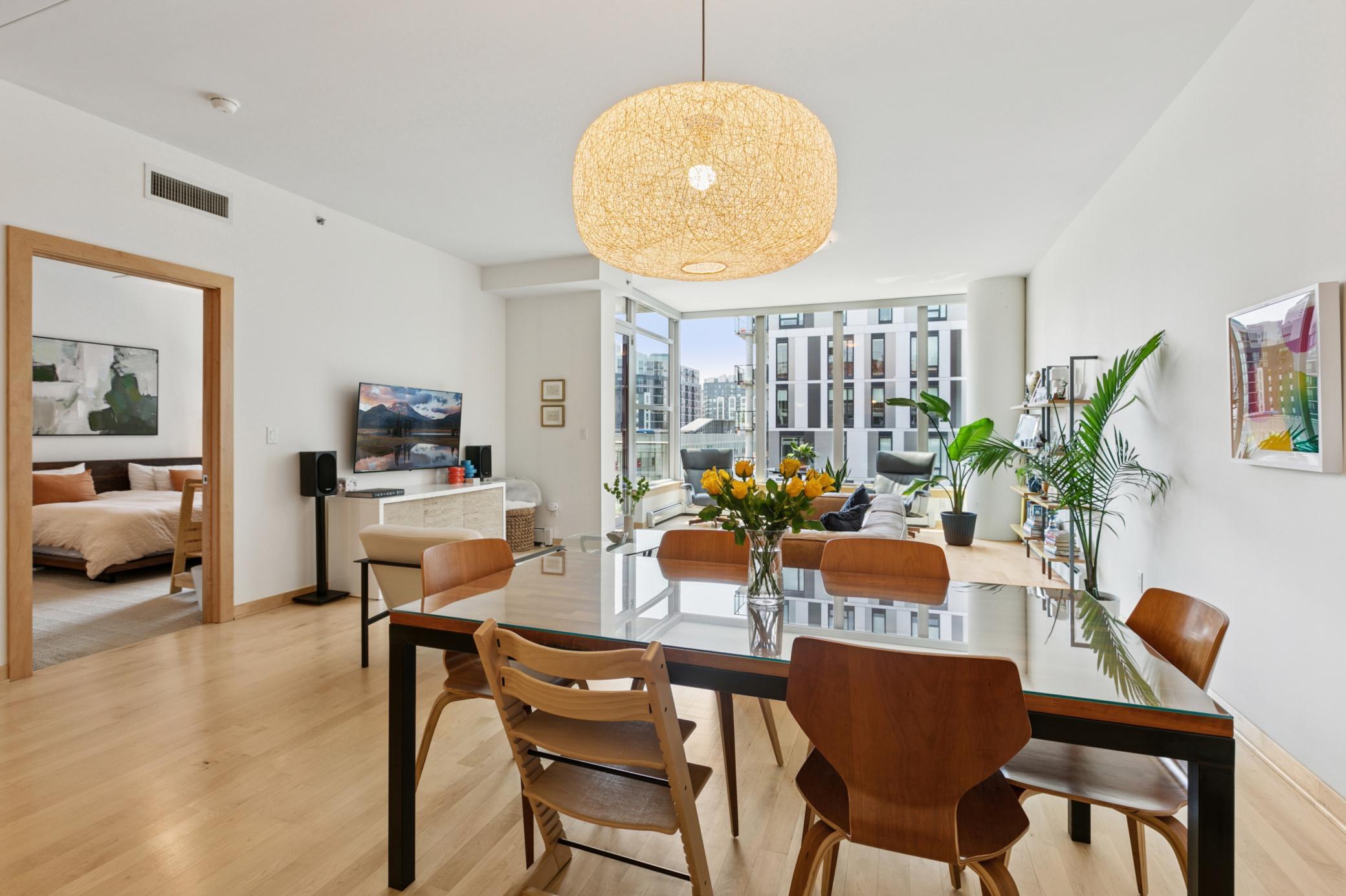 215 10th Avenue S Unit: 620