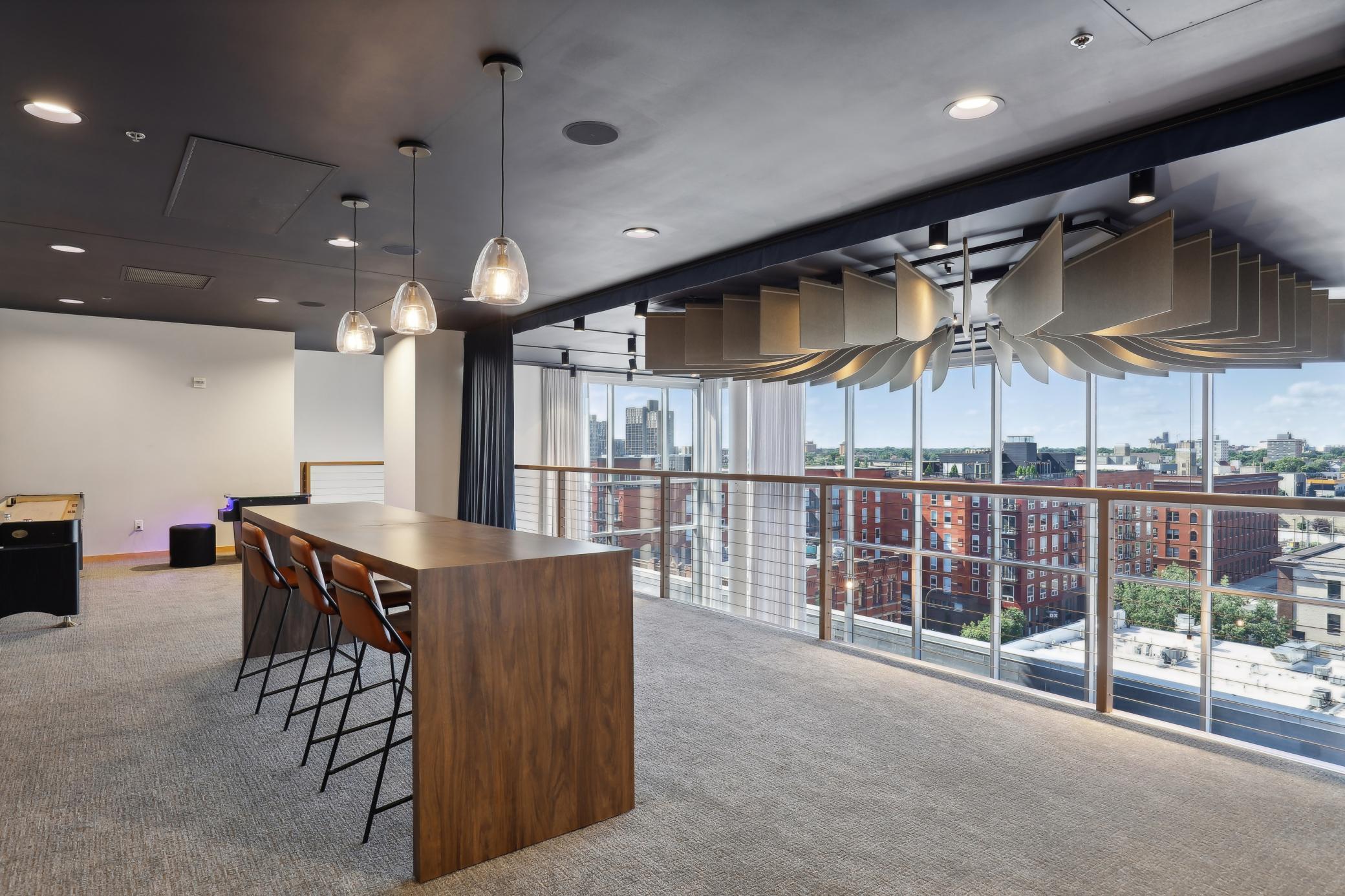 215 10th Avenue S Unit: 620
