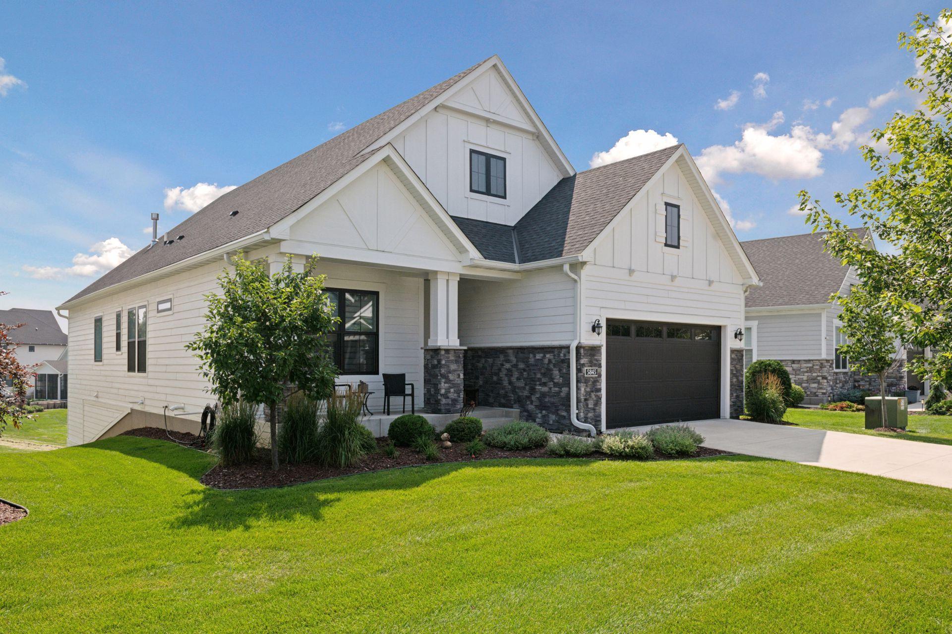 5845 Ayrshire Lane