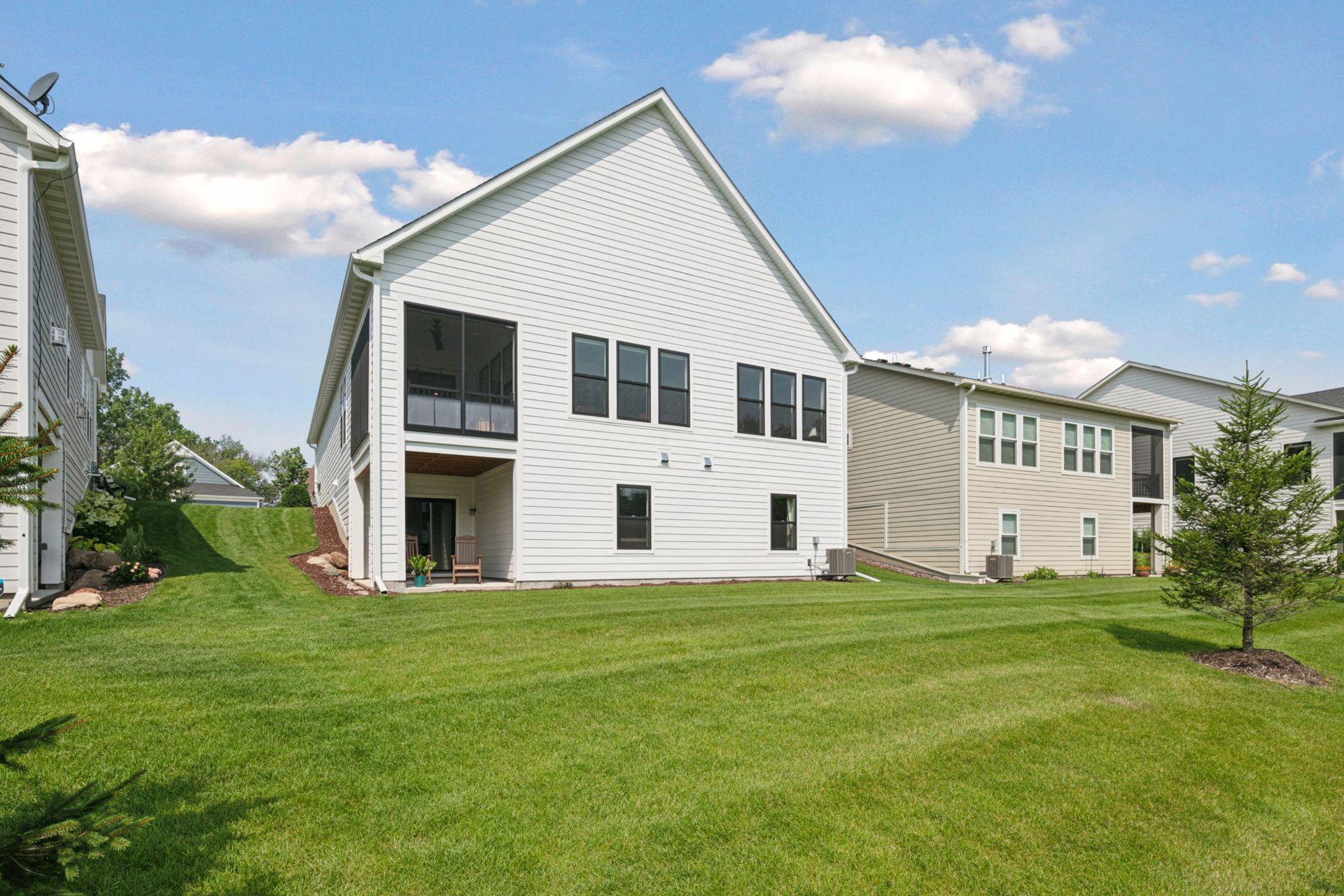 5845 Ayrshire Lane
