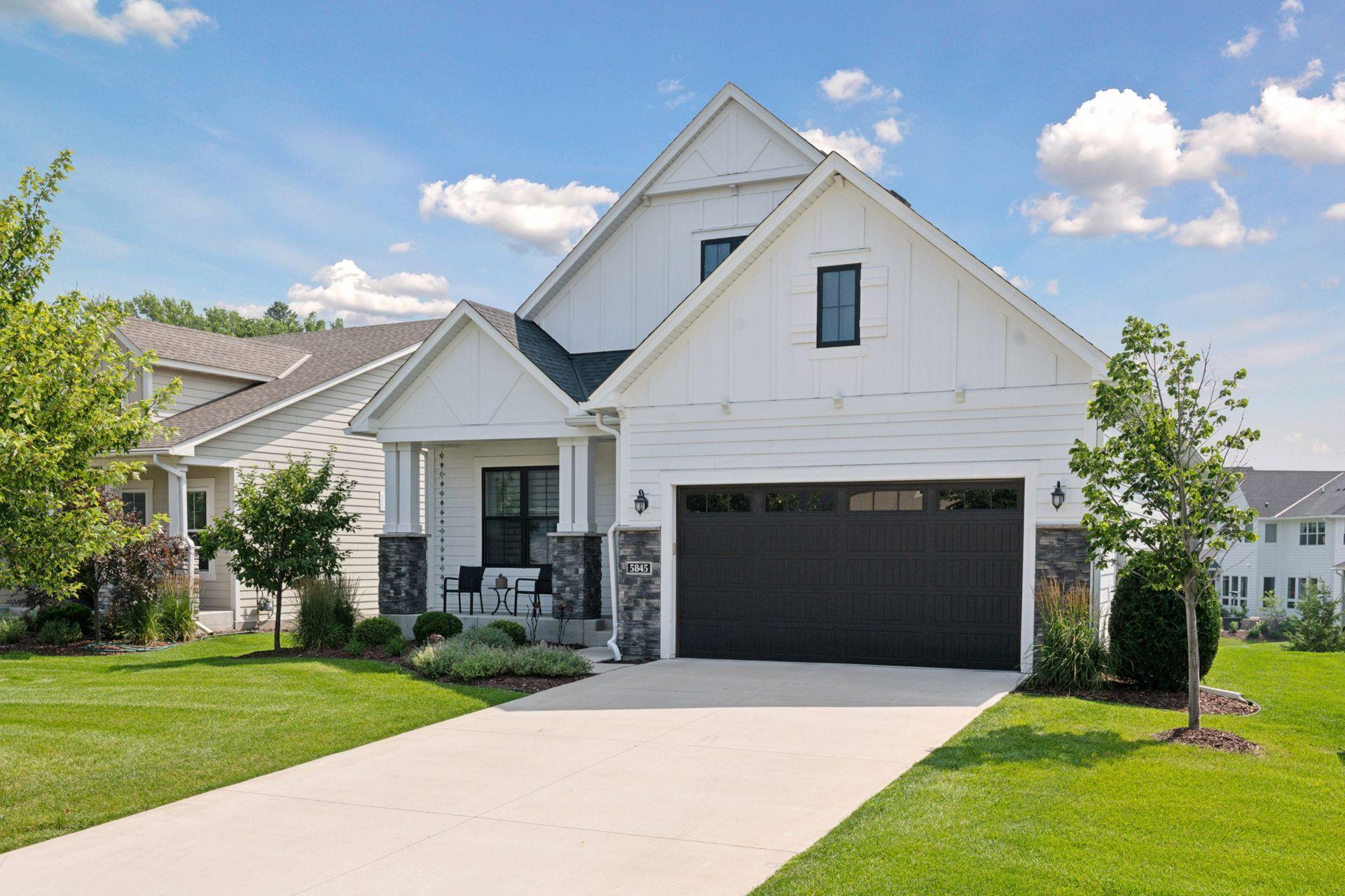 5845 Ayrshire Lane