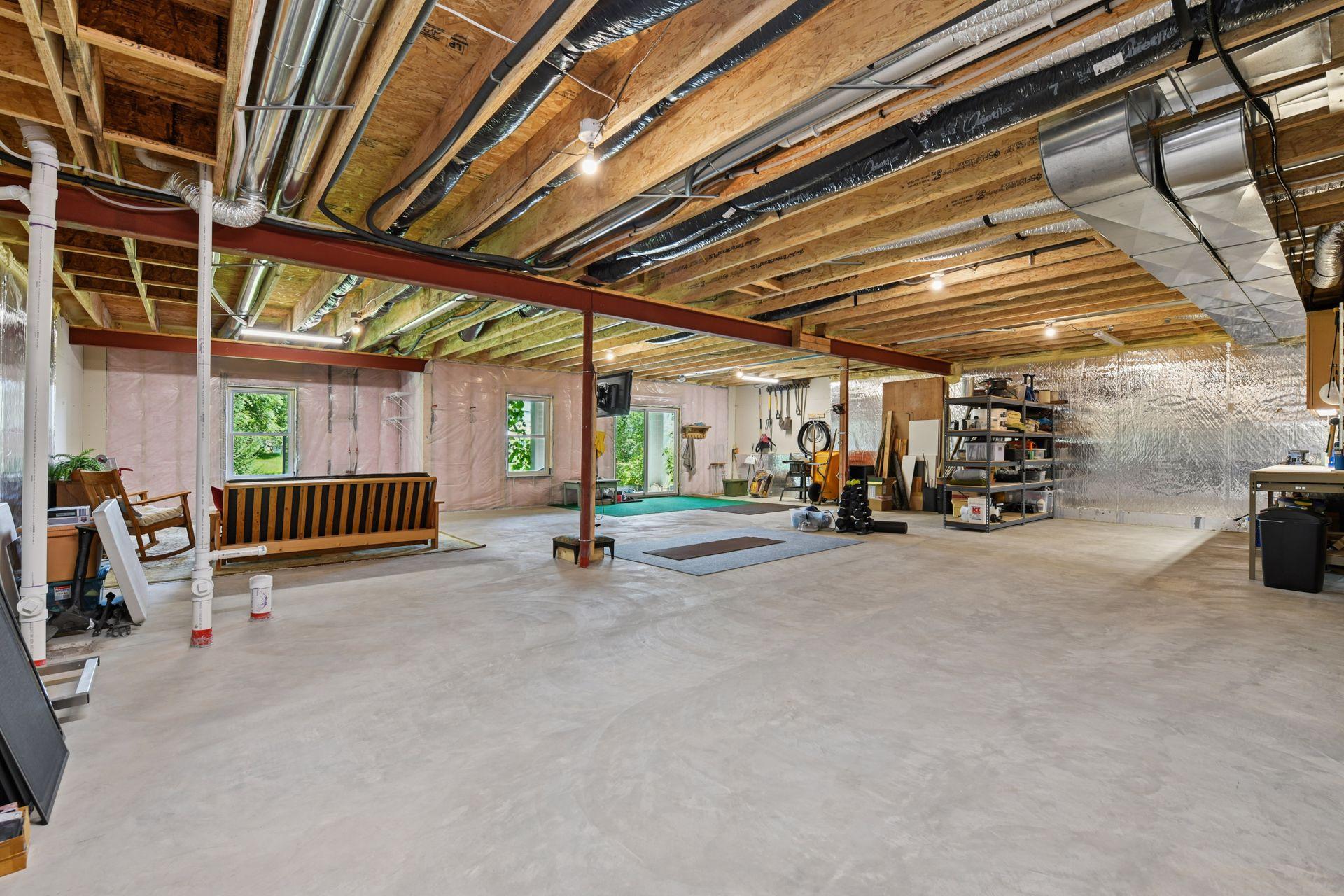 5805 Ayrshire Lane